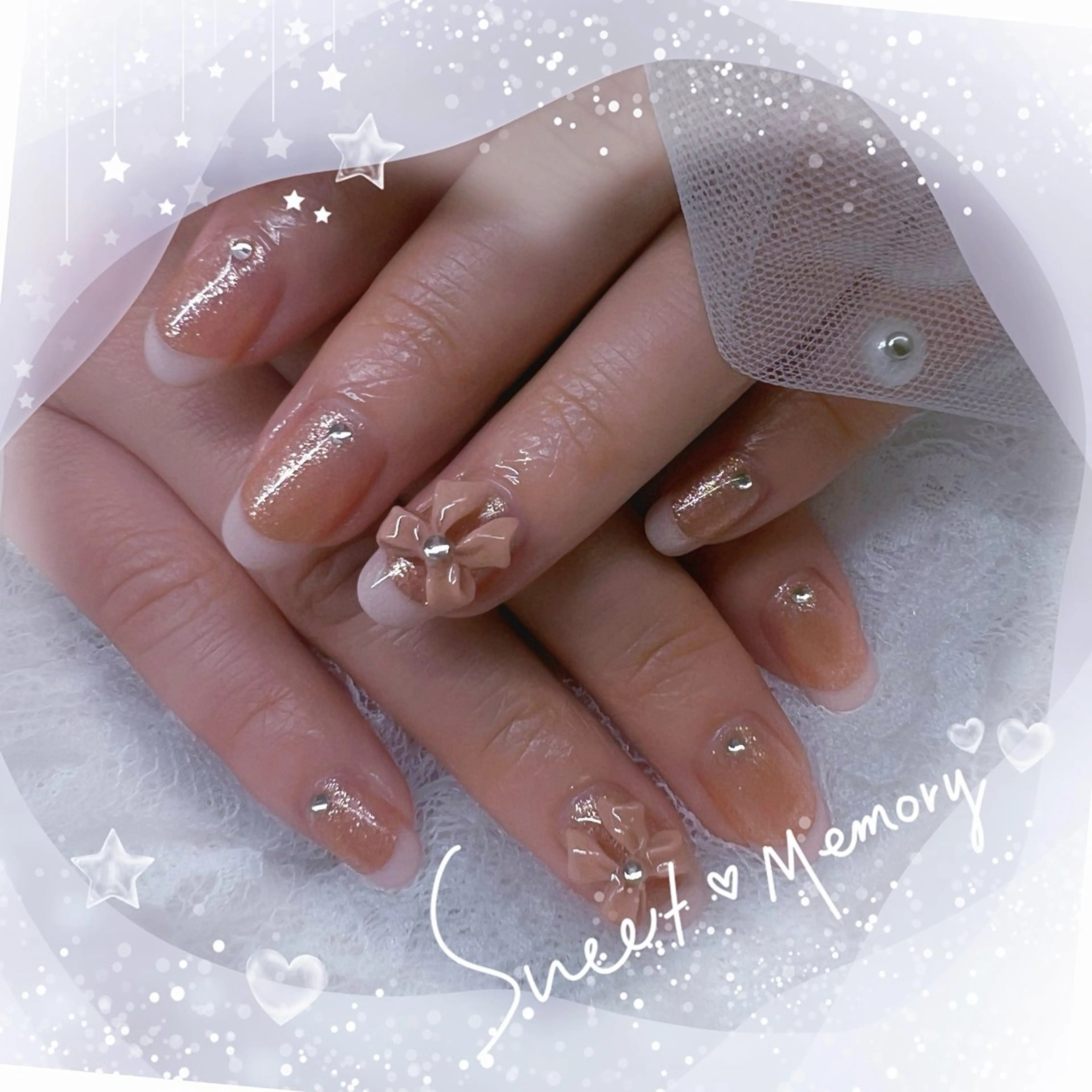 ネイル チークネイル フレンチネイル ガーリー ガラスフレンチ グラデーション Chill Nailsalonのネイルデザイン