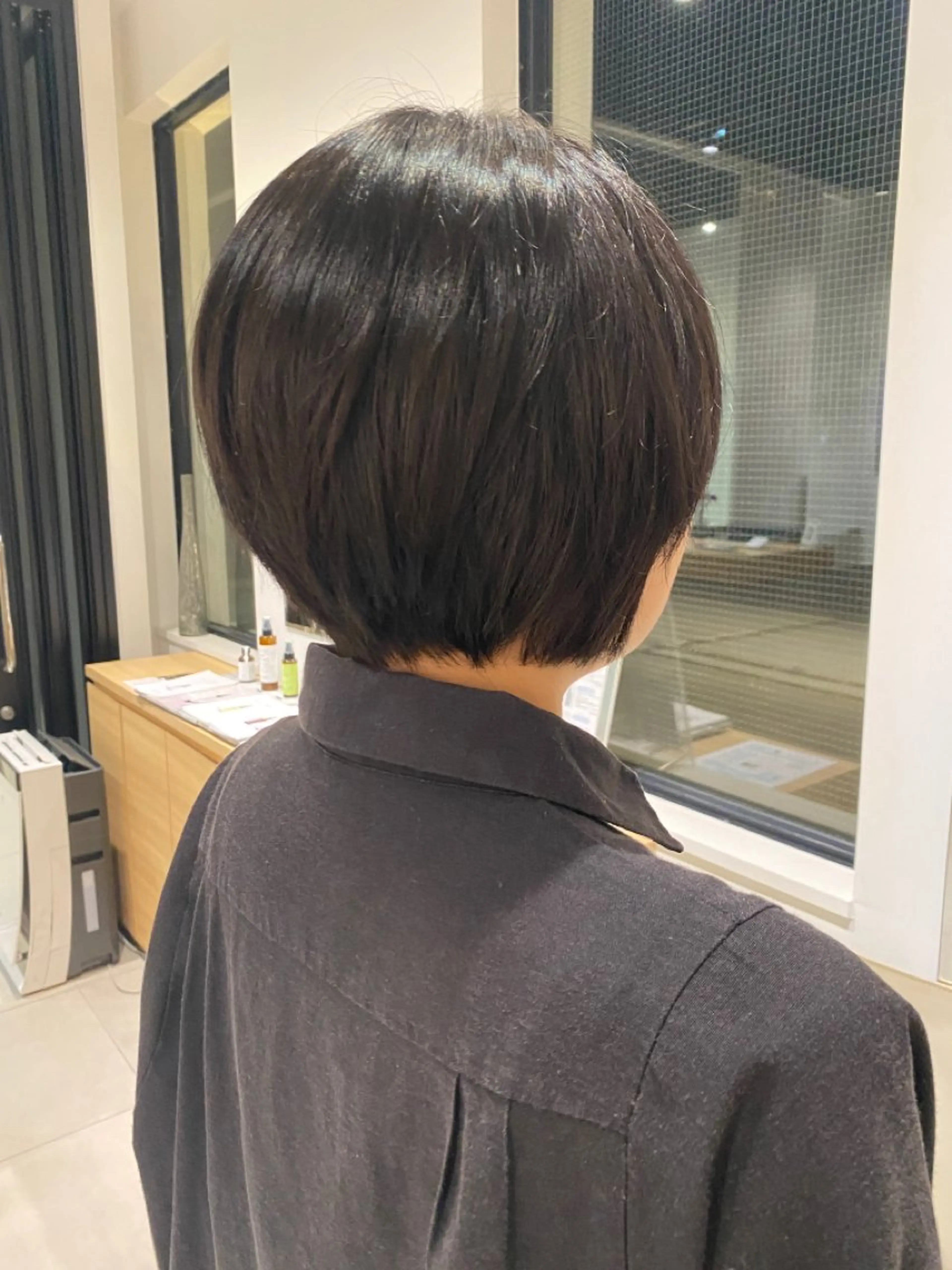 ショート ボブ 井戸上 颯太のヘアスタイル