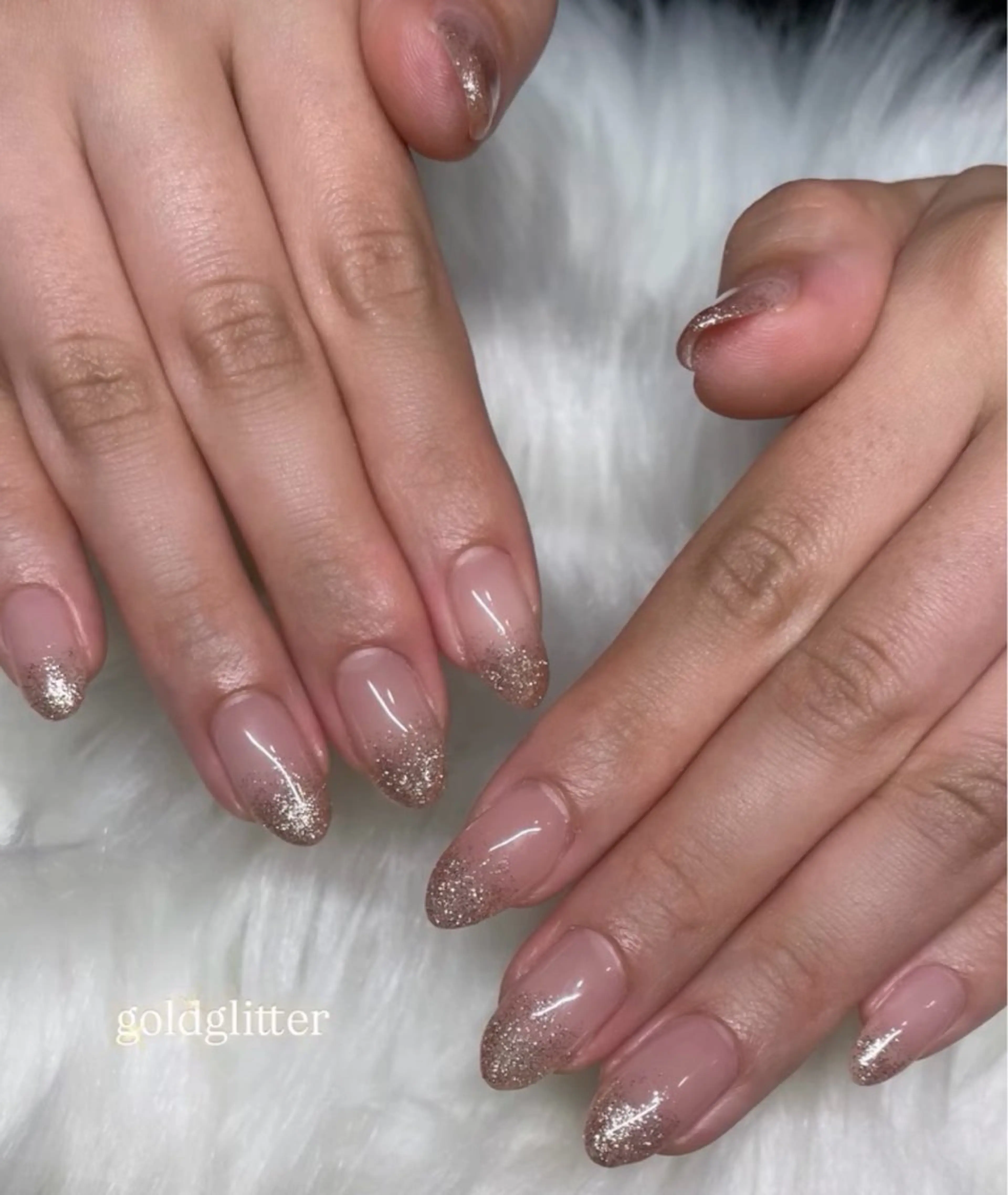 ネイル ゴールド グラデーション ラメ(グリッター) ラメグラデーション RAMU 【cutill】のネイルデザイン