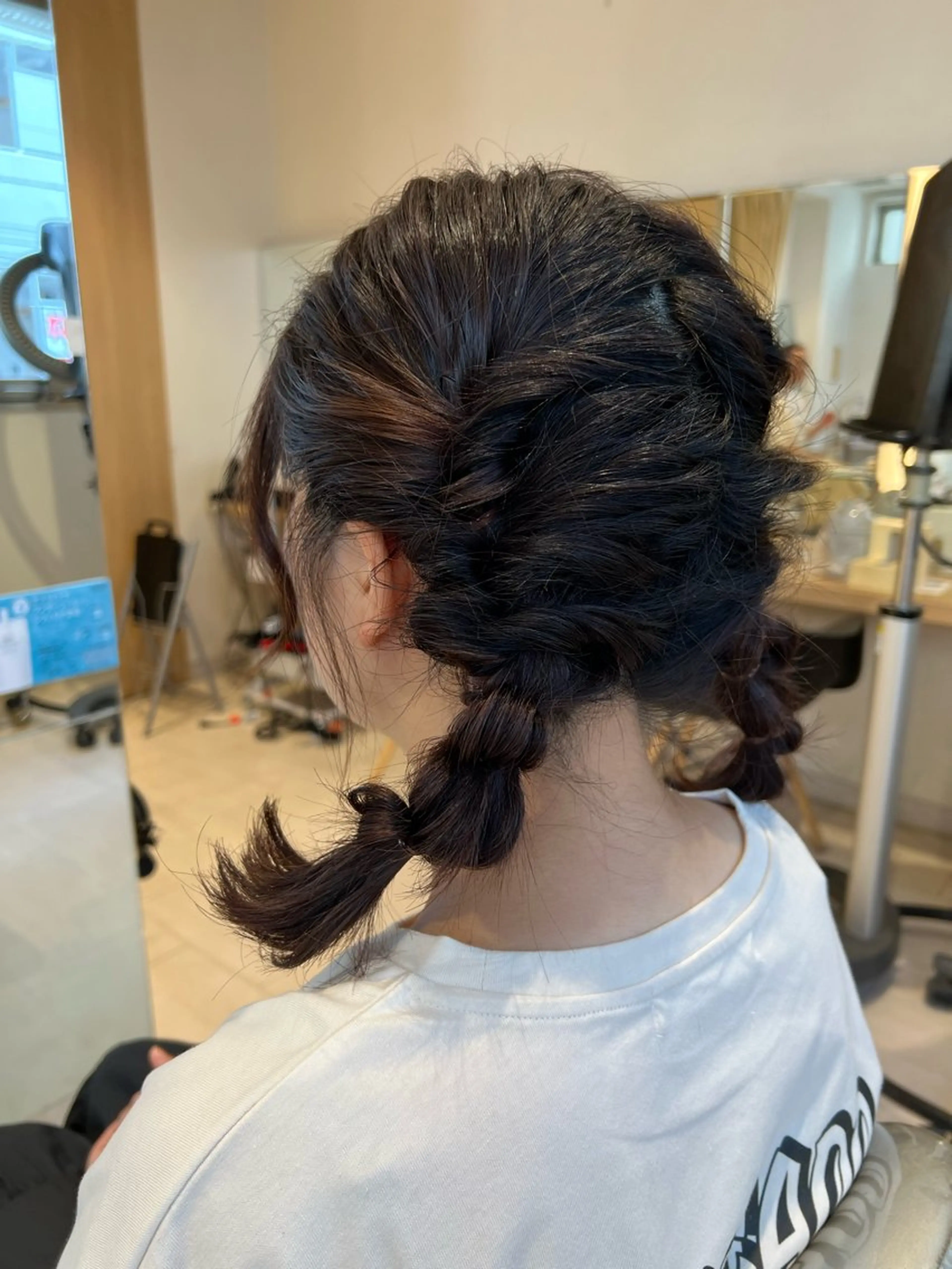 ミディアム 久永 菫のヘアスタイル