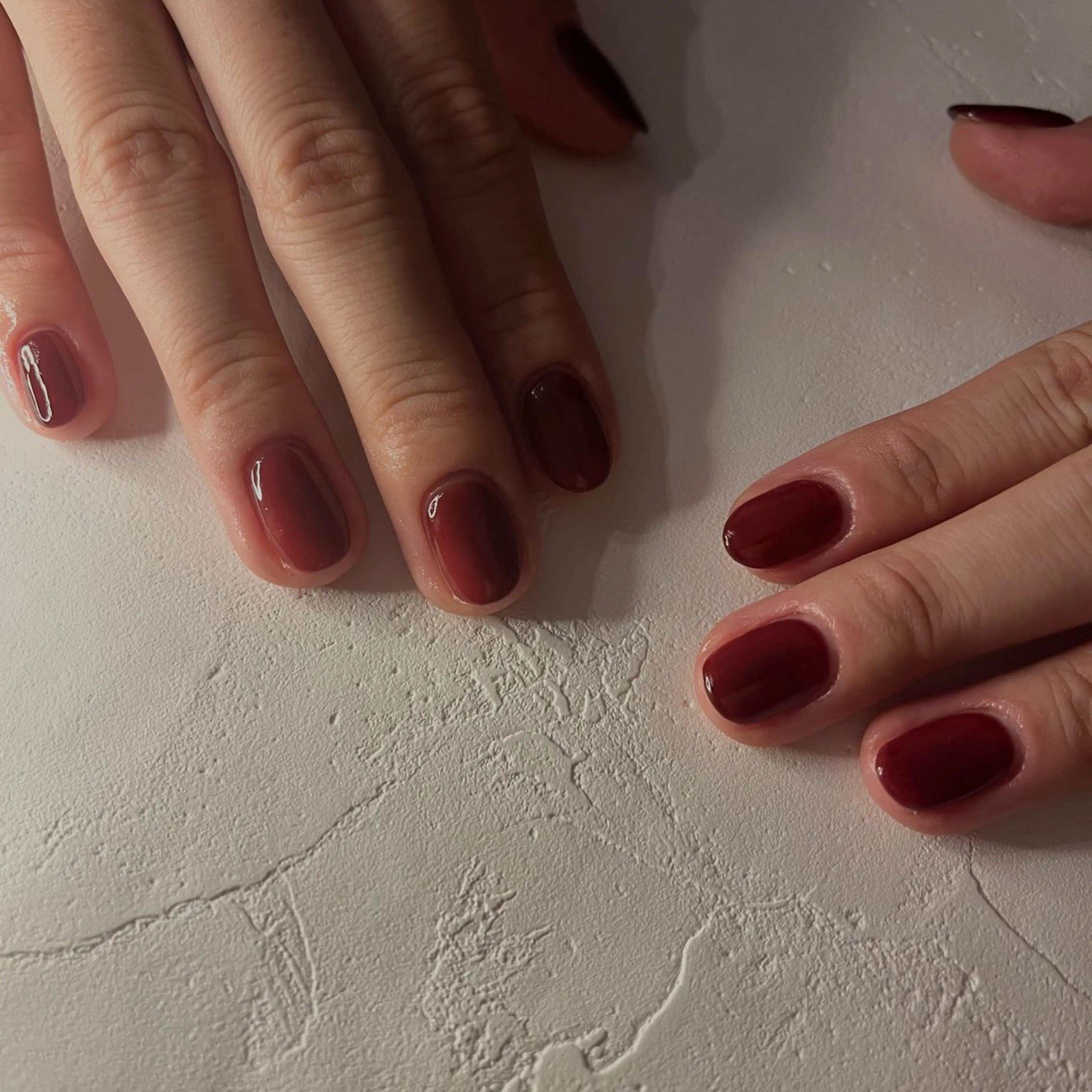 ネイル ジェルネイル ワンカラーネイル パラジェル ハンドネイル nail slow.のネイルデザイン