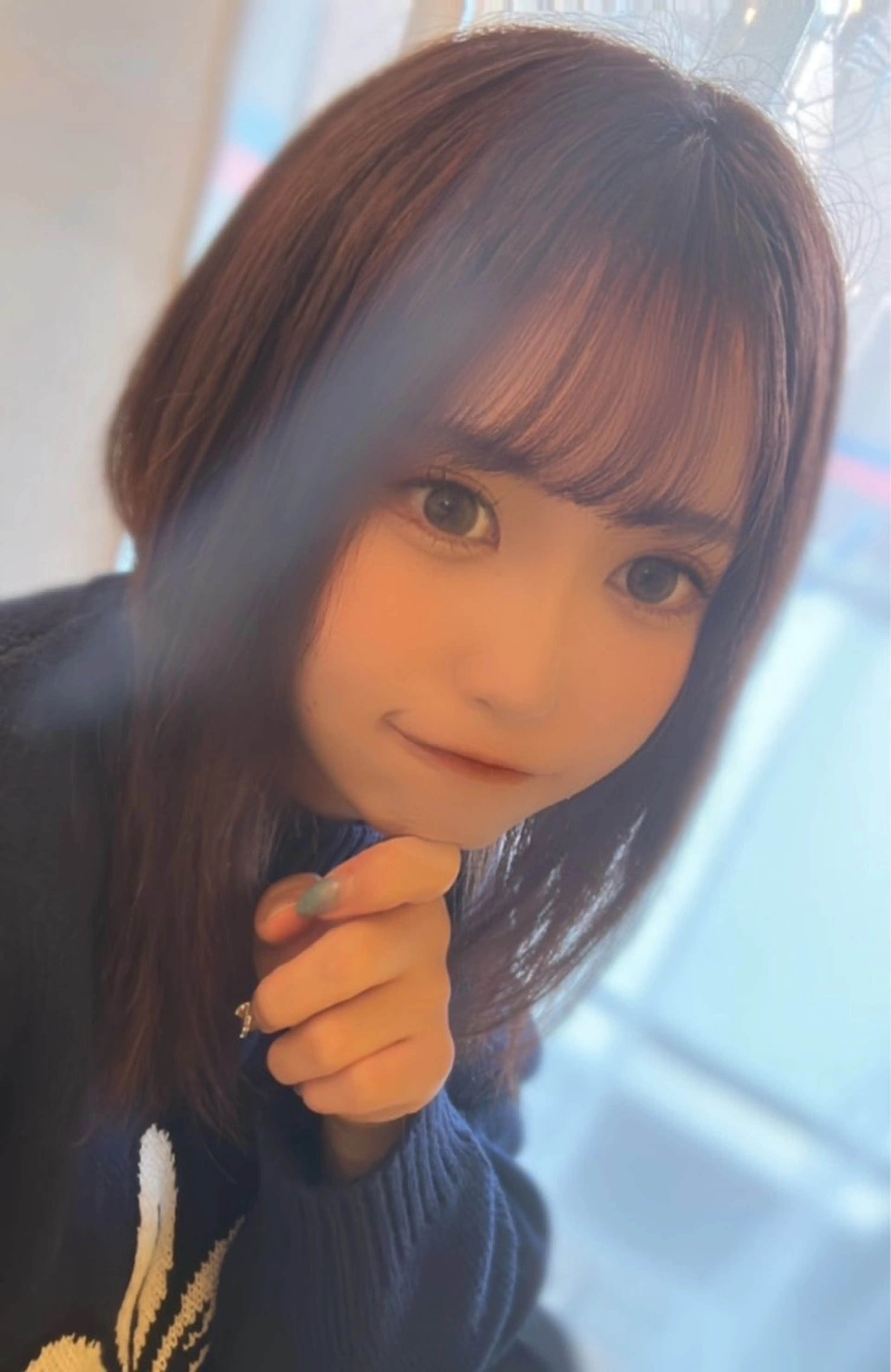 ミディアム ピンクブラウン ヘアカラー 韓国ヘア×ハイトーン AYA💫のヘアスタイル