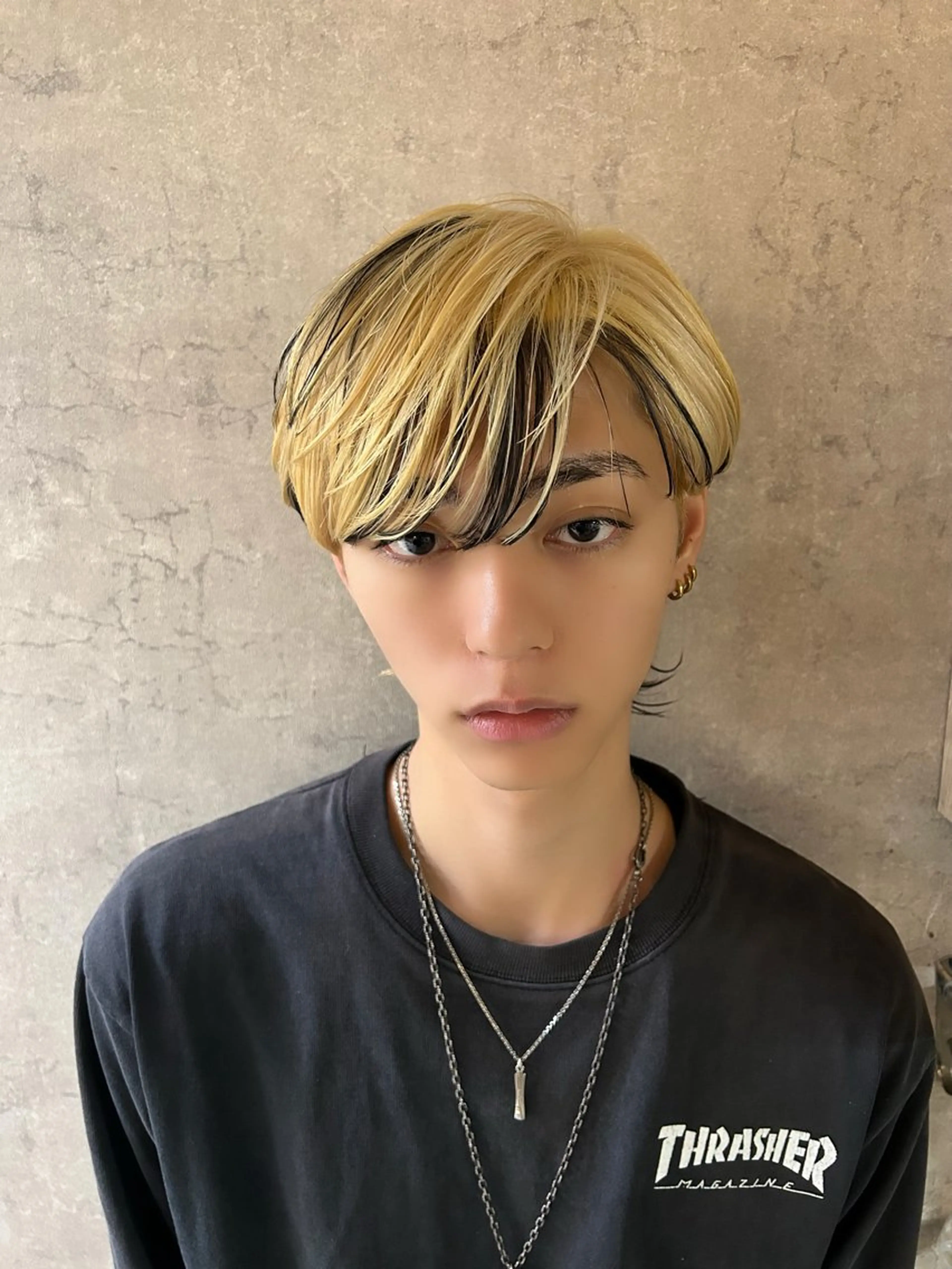メンズ メンズブリーチ メンズハイトーン 透明感カラー &ハイトーンカラーのヘアスタイル