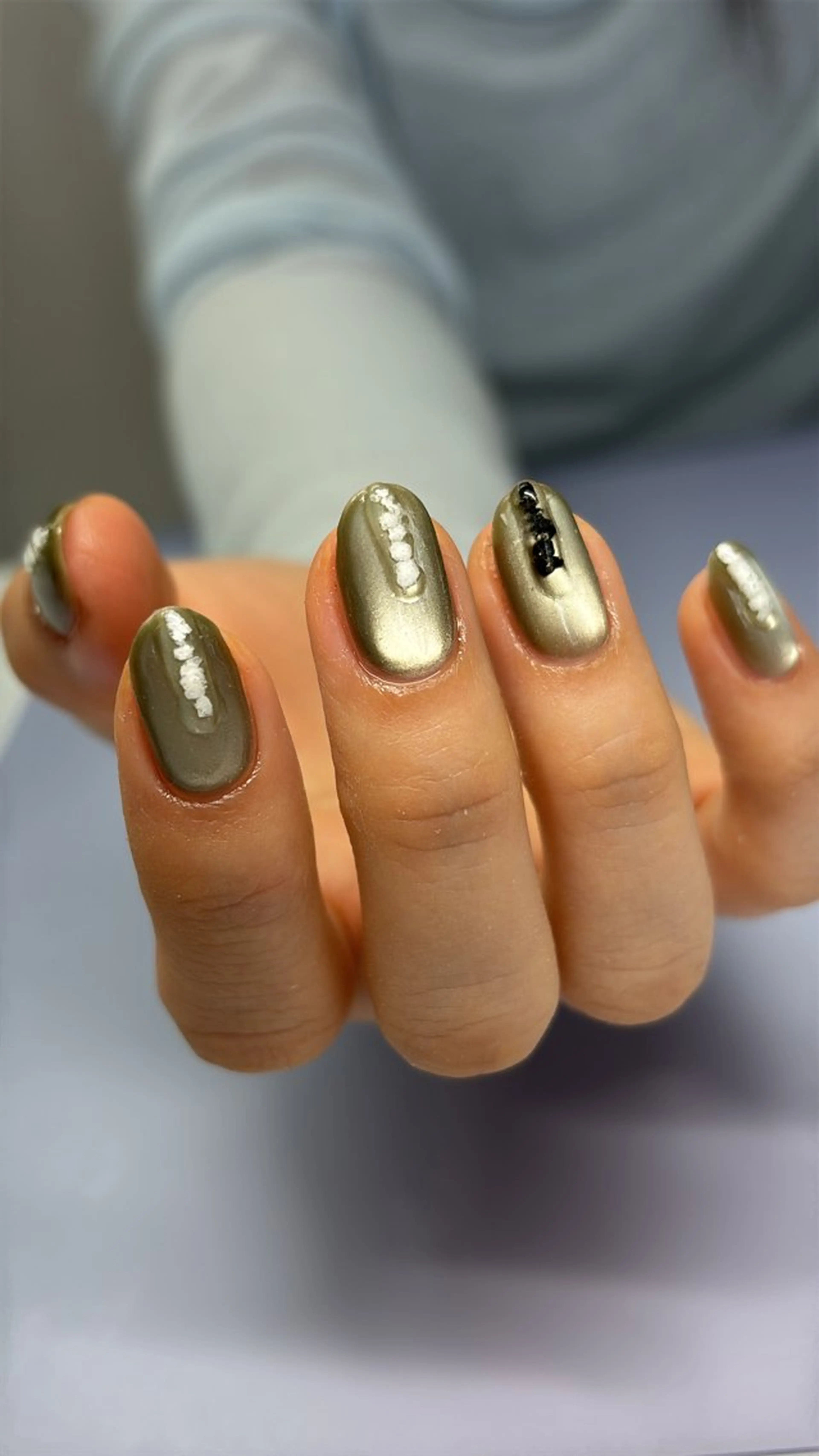 ネイル マグネットネイル ぷっくりネイル ハンドネイル select salon所属・314 さんいちよん yumiのネイルデザイン