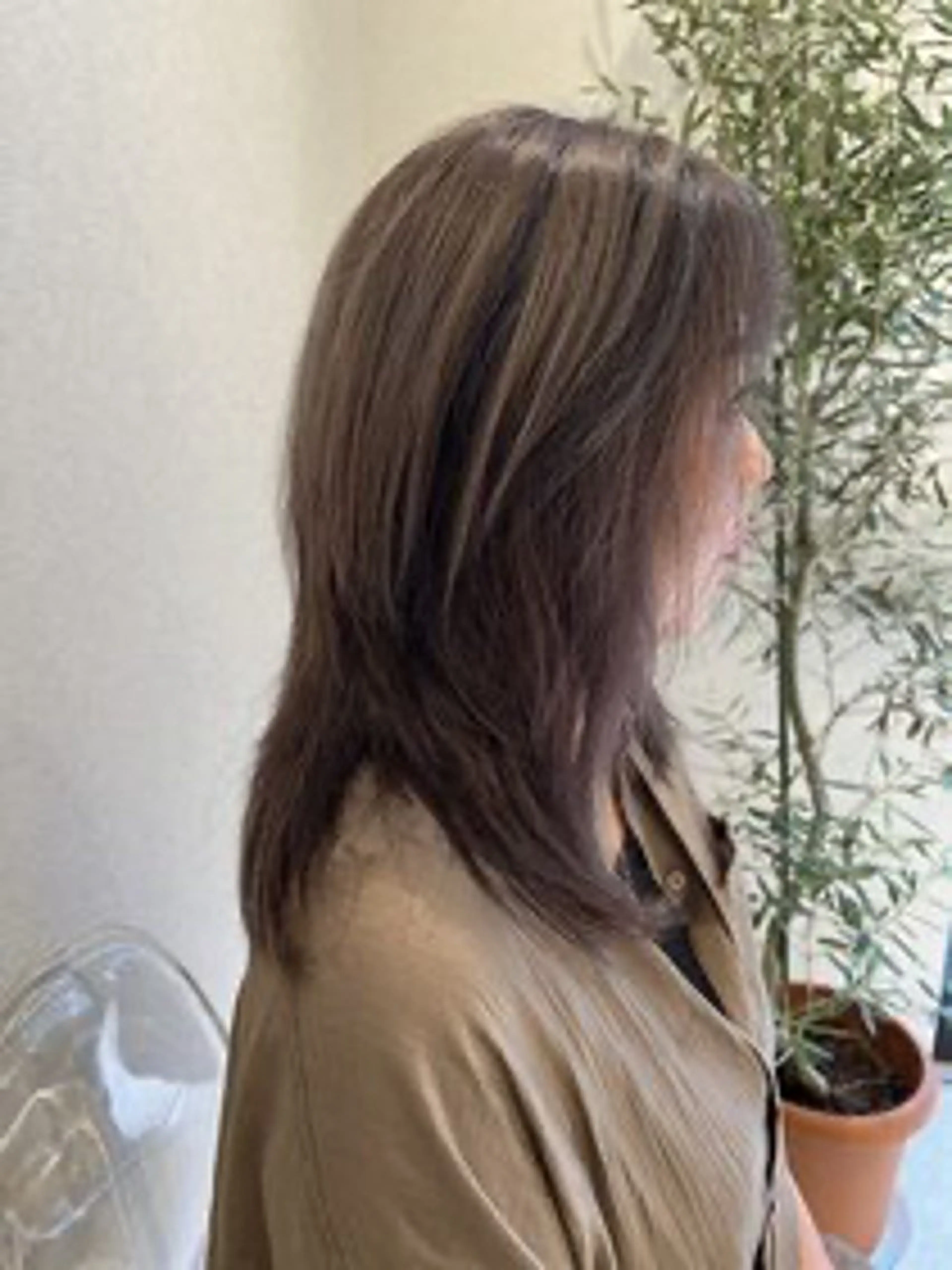 ロング カット ヘアカラー イシカワ ユウタのヘアスタイル