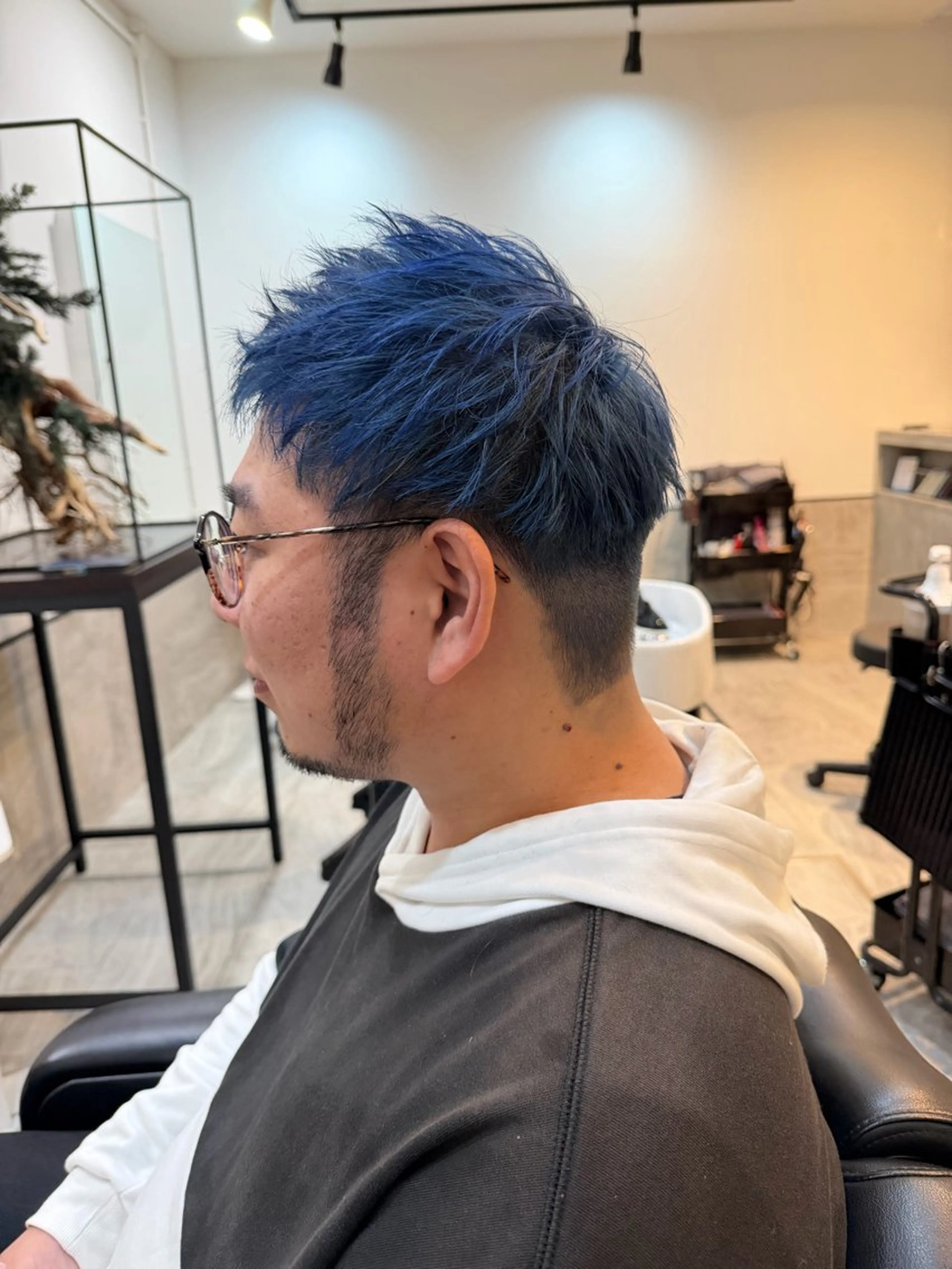 ショート カラー メンズ ブルーカラー ネイビーカラー 田中 昴輝のヘアスタイル