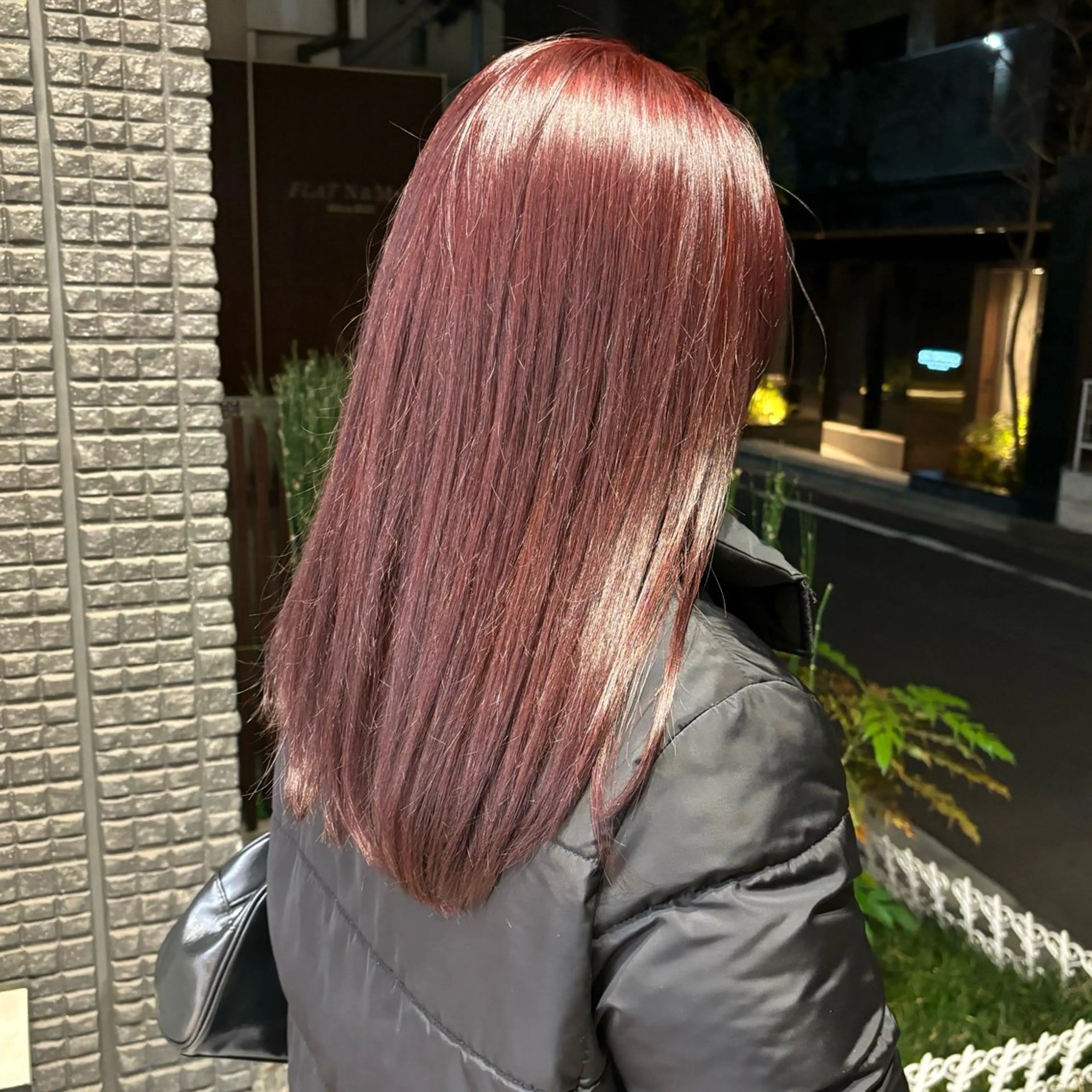 ロング カラー ヘアアレンジ ブリーチ カシス ブリーチなしカラー レッドカラー Apero【アペロ】所属・パーマ/暖色/ボブ イワタテ🇰🇷のヘアスタイル