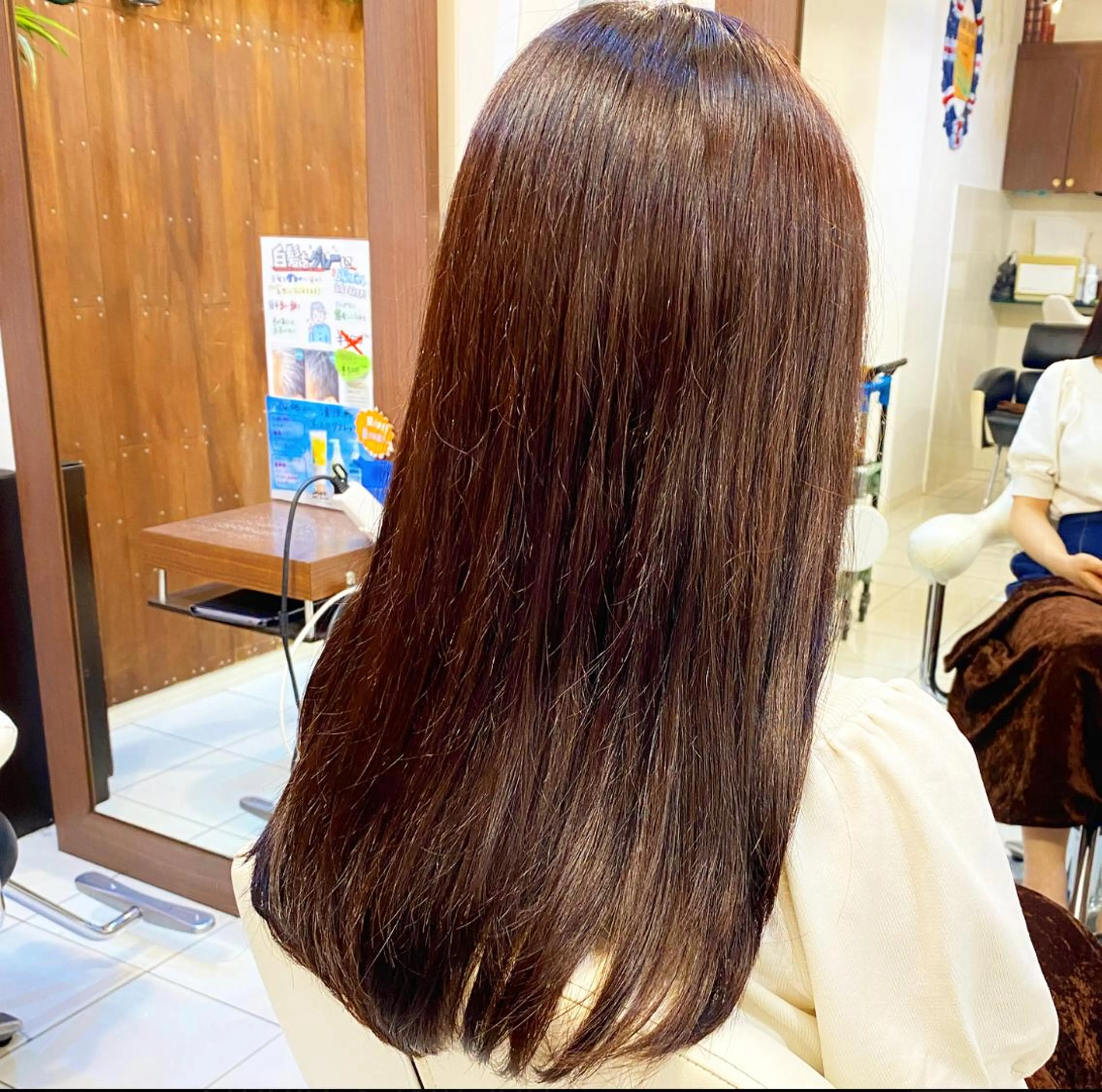 ミディアム Cloud zero所属・🌻秋山 夏樹🌻のヘアスタイル