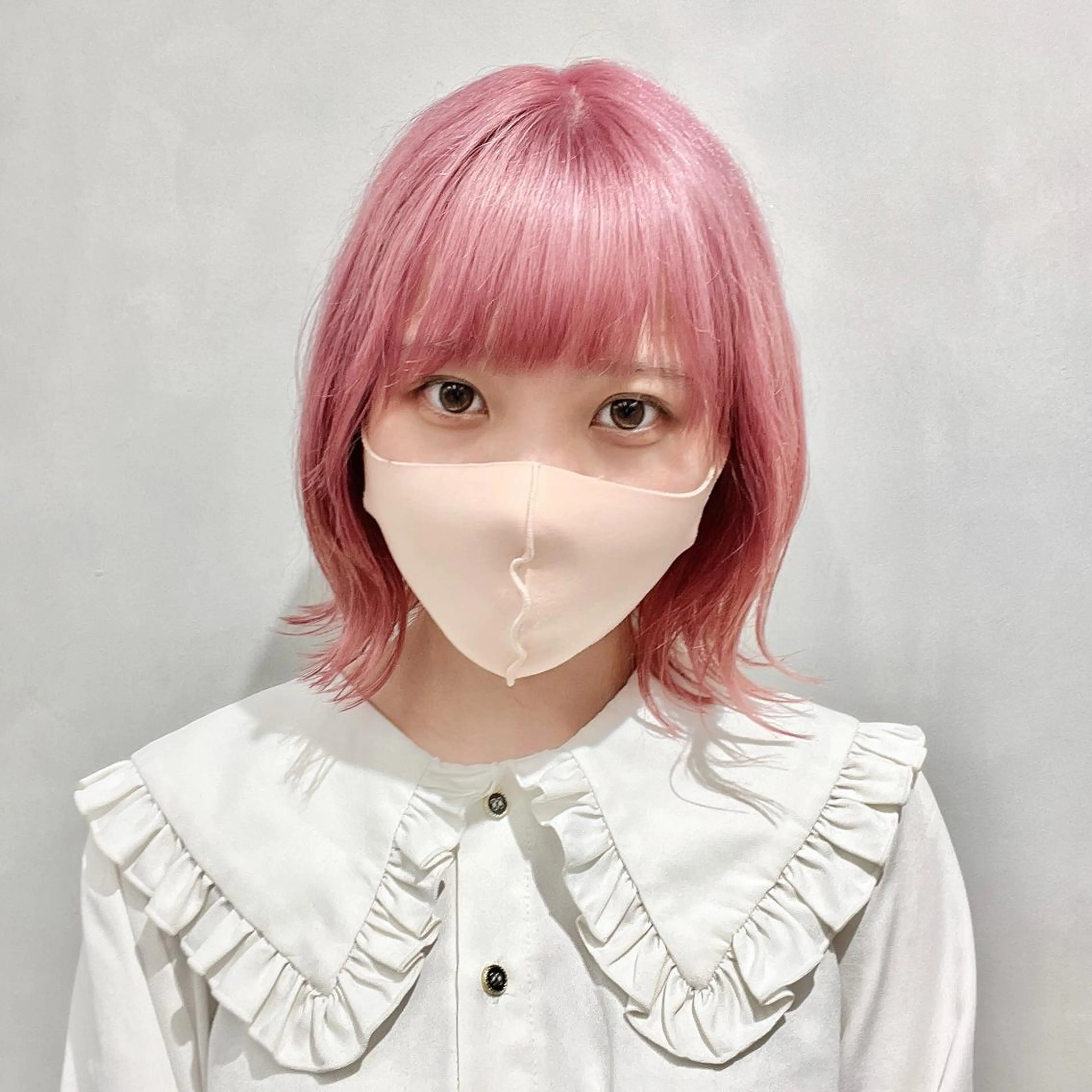 ショート カラー 🤍髪質改善➕透明感 カラー🤍川上葵のヘアスタイル
