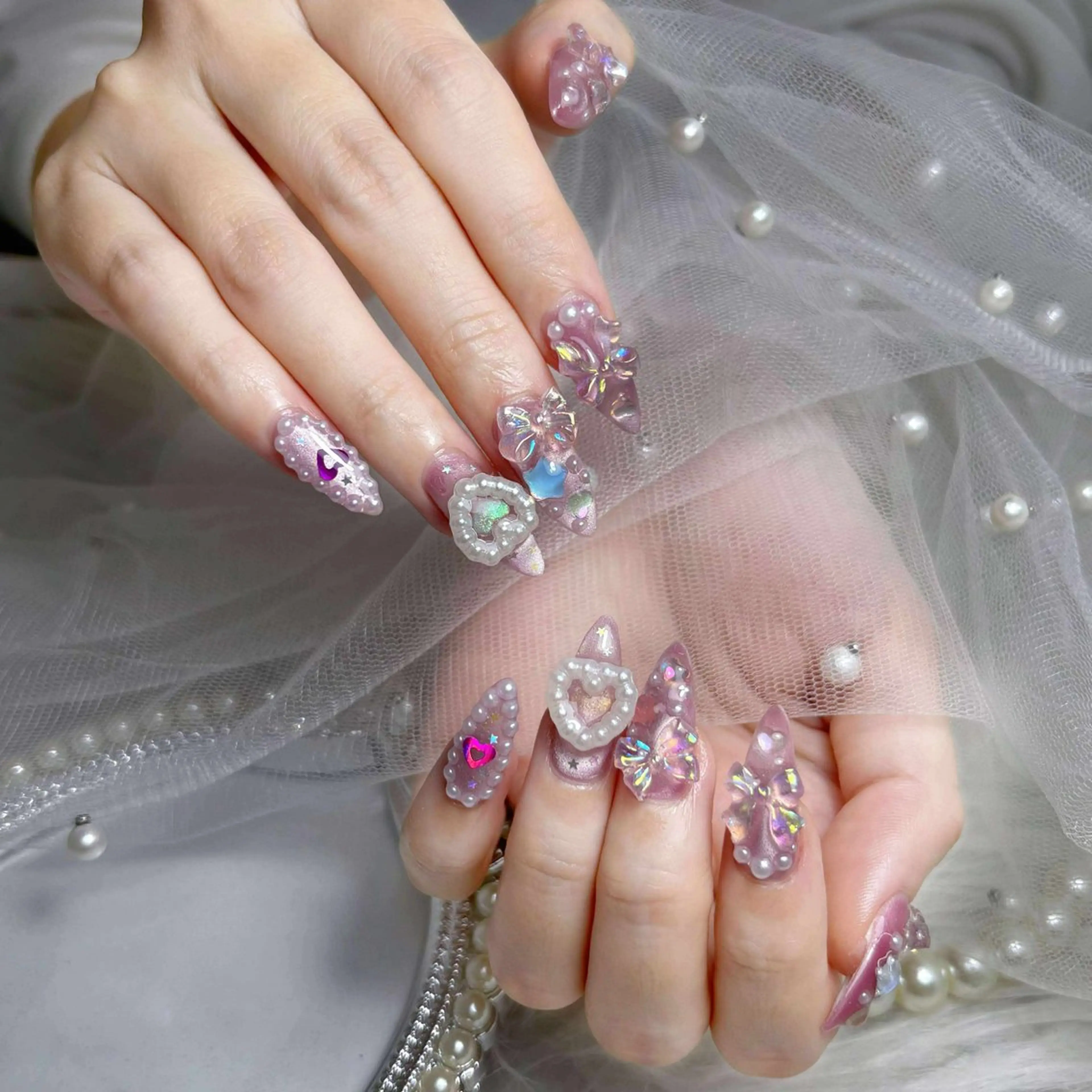 ネイル アートネイル ジェルネイル キラキラネイル 持ち込み シンプルネイル ハンドネイル ぱん ちゃんのネイルデザイン