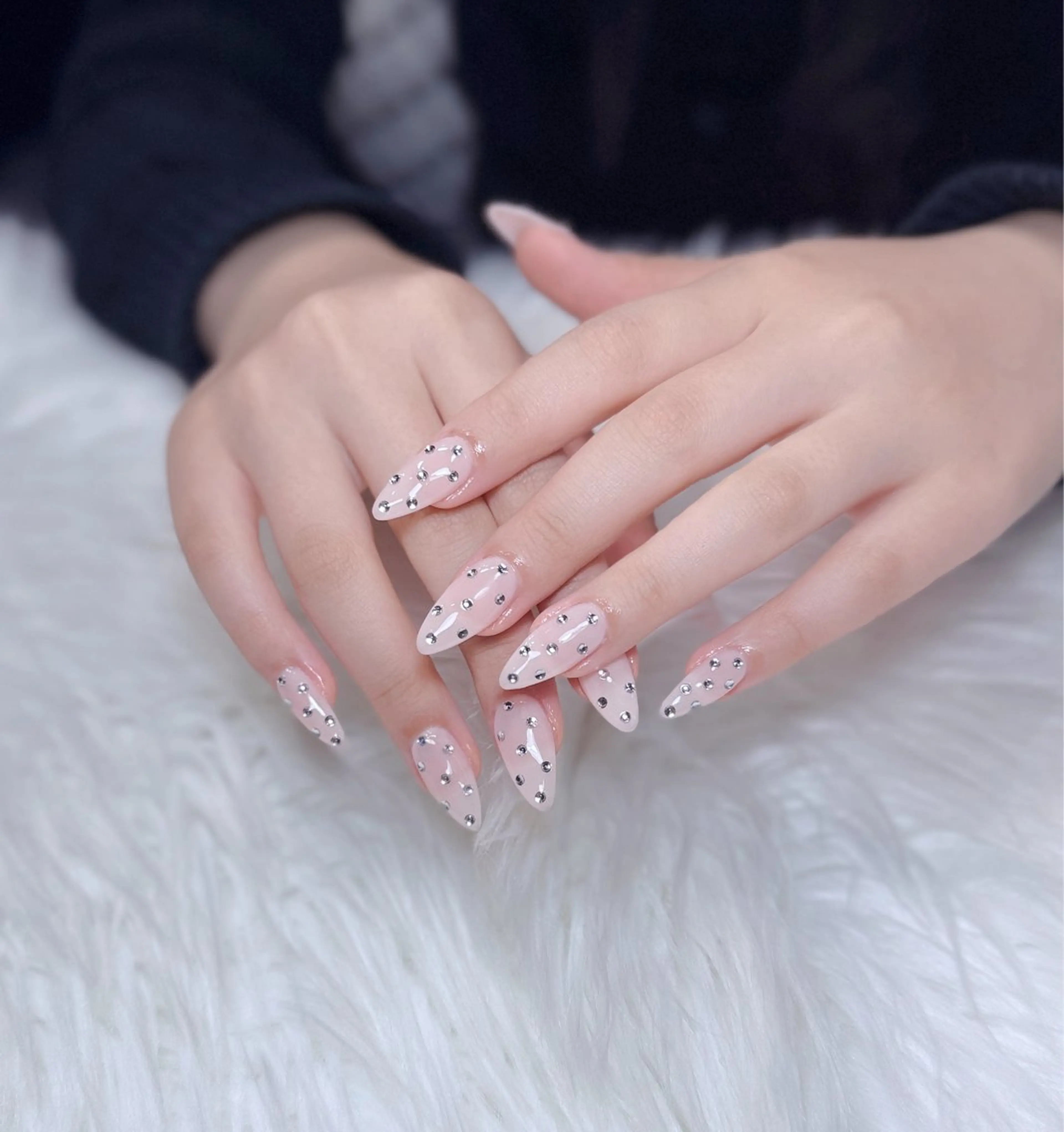 ネイル アートネイル オーロラネイル ジェルネイル 韓国ネイル ロングネイル ハンドネイル Nichi Nailsのネイルデザイン