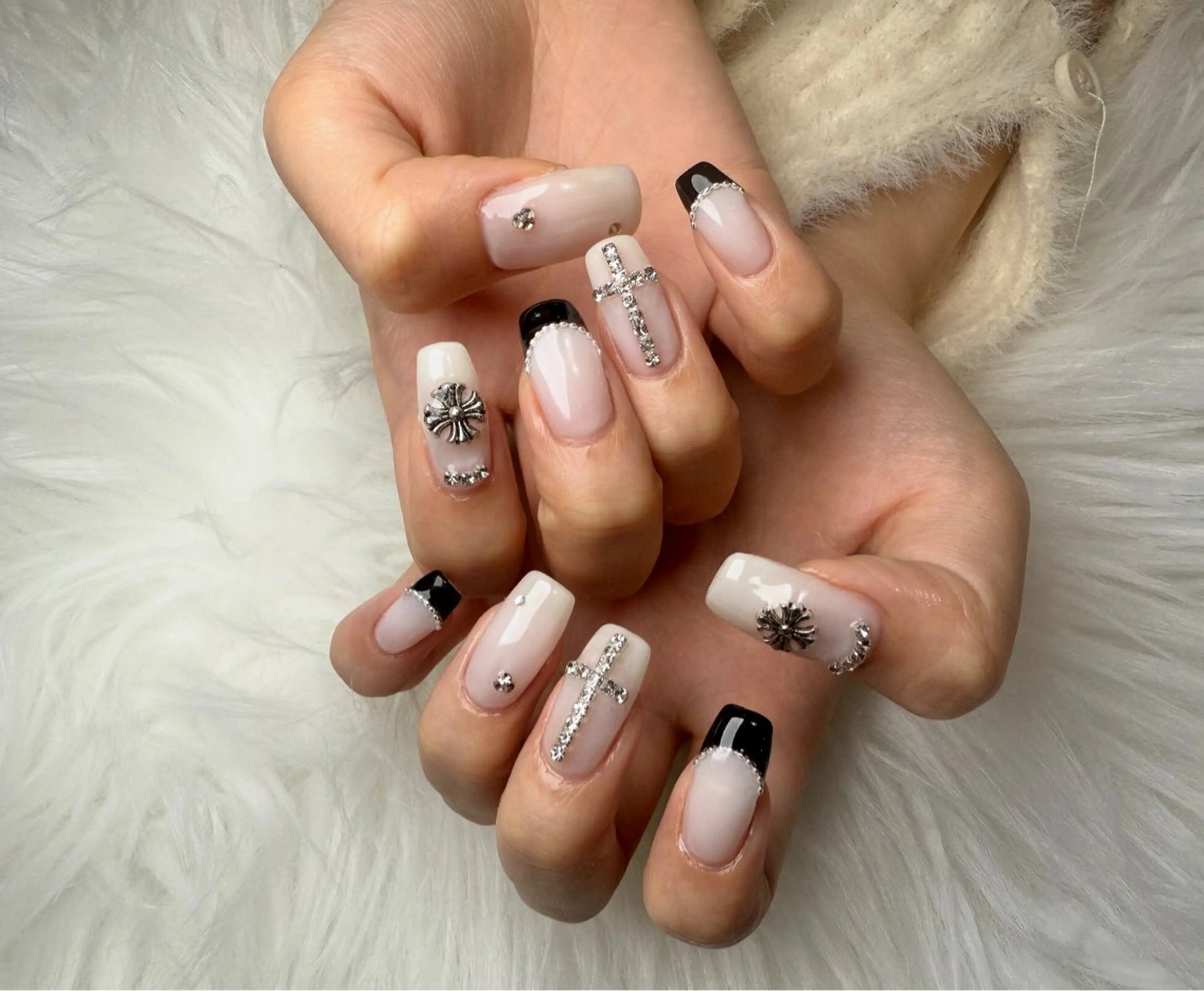 ネイル ハンドネイル ハンドケア 🎀 peTiT Rino 🎀のネイルデザイン