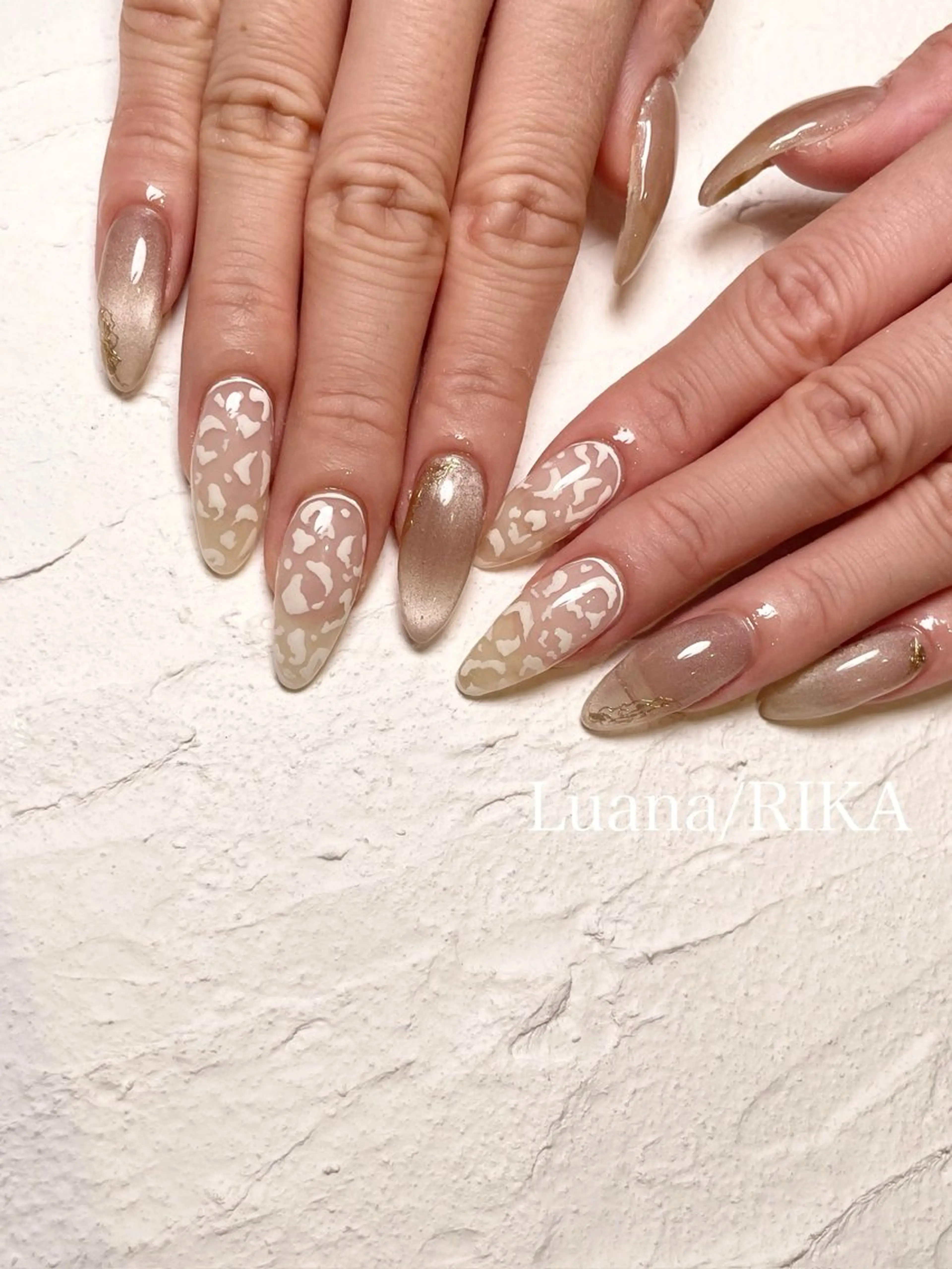 ネイル アニマル柄 シンプルネイル ホワイト ハンドネイル Nail Salon Luana Rikaのネイルデザイン