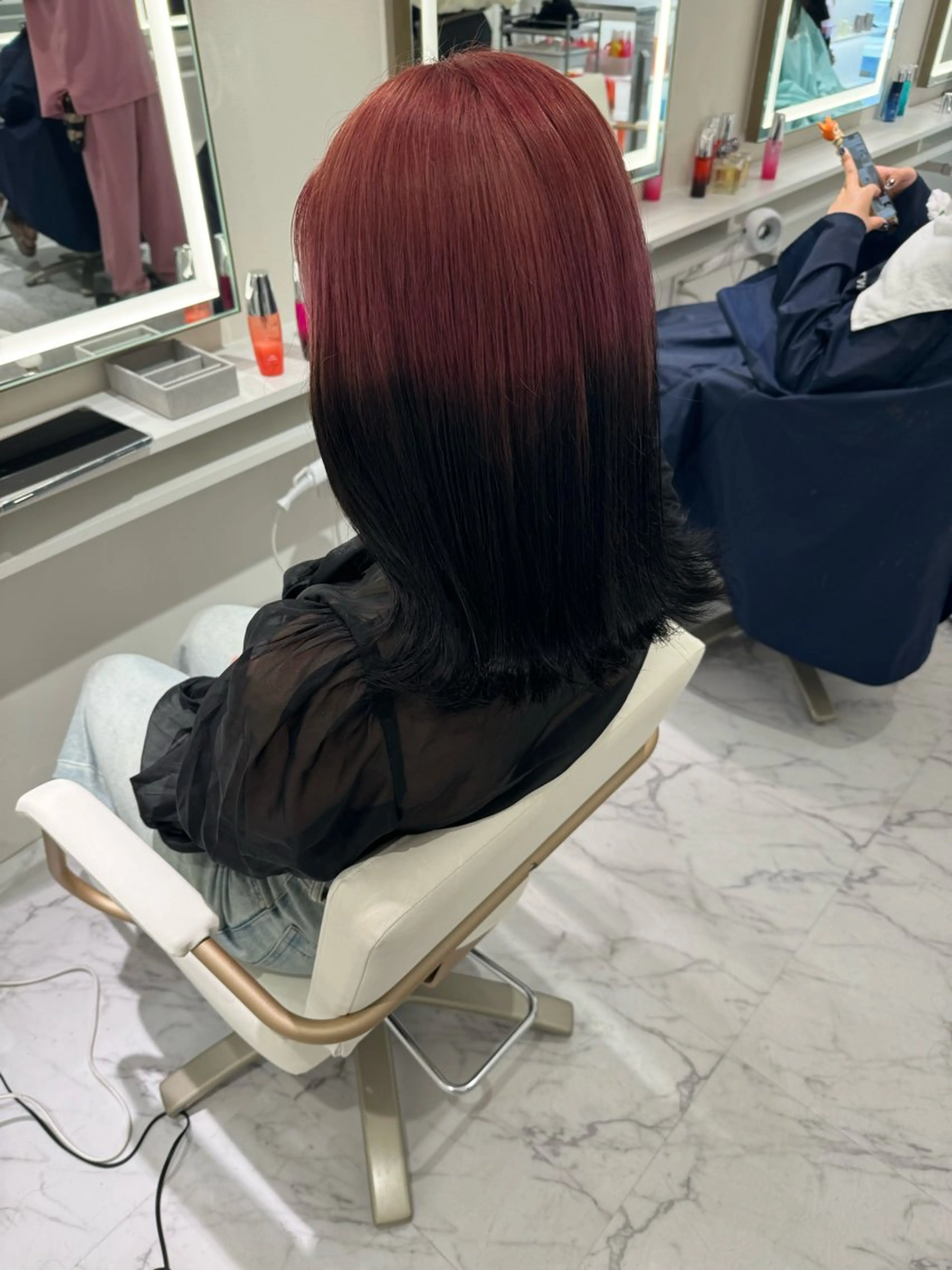 カラー 黒髪 ピンクカラー ヘアカラー ParveMix🍀 藤原愛未のヘアスタイル