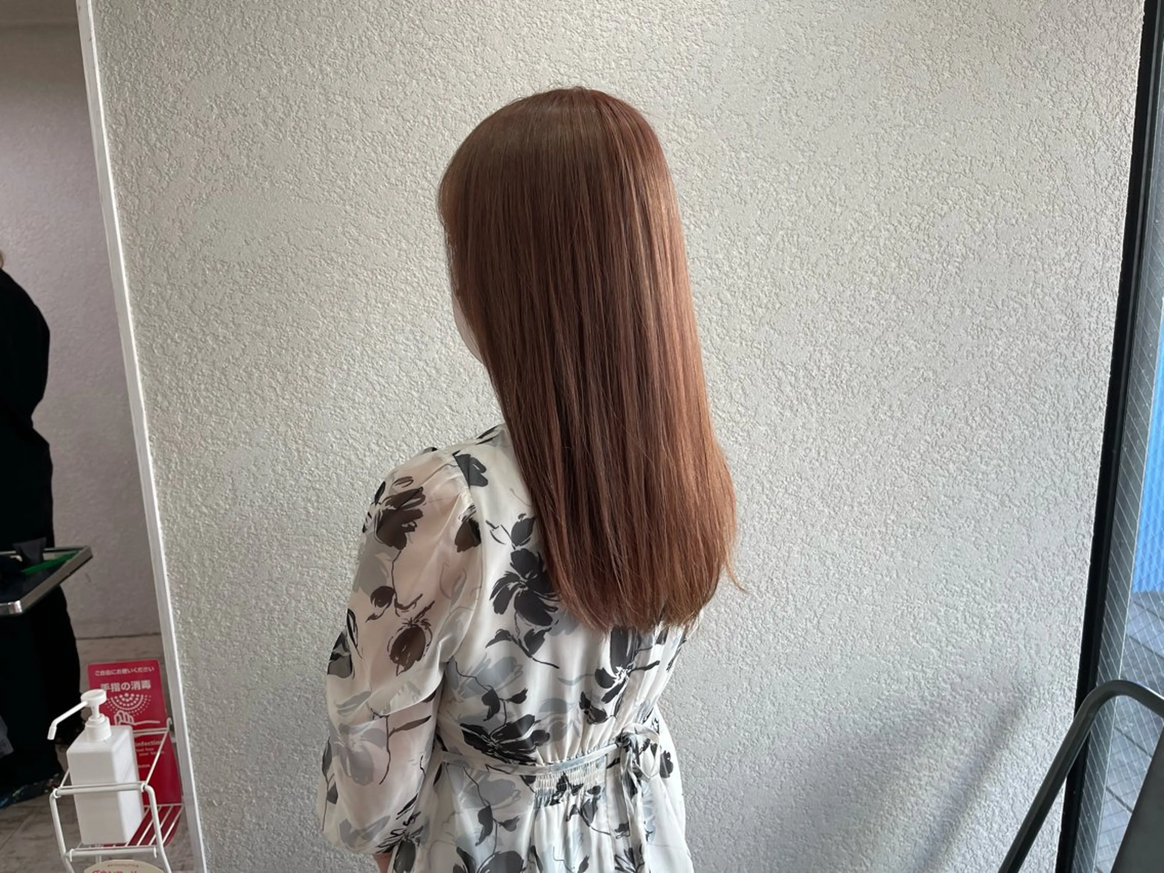 ロング カラー ベージュカラー ミルクティーベージュ ロング カット ヘアカラー トリートメント 🐋槙川 郁弥🐋のヘアスタイル