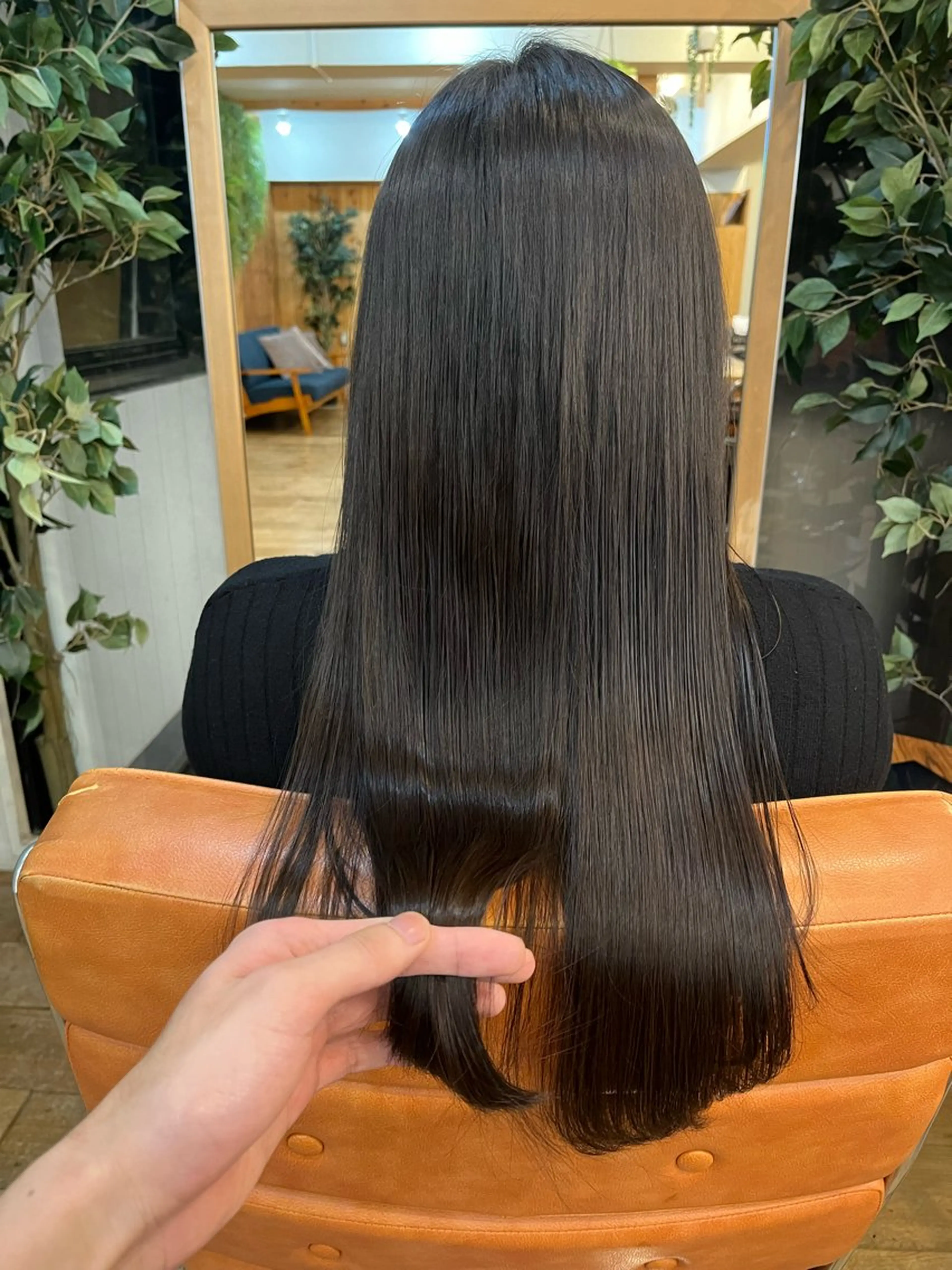 ロング ⚪️髪質改善 縮毛 店長 コウ⚪️のヘアスタイル
