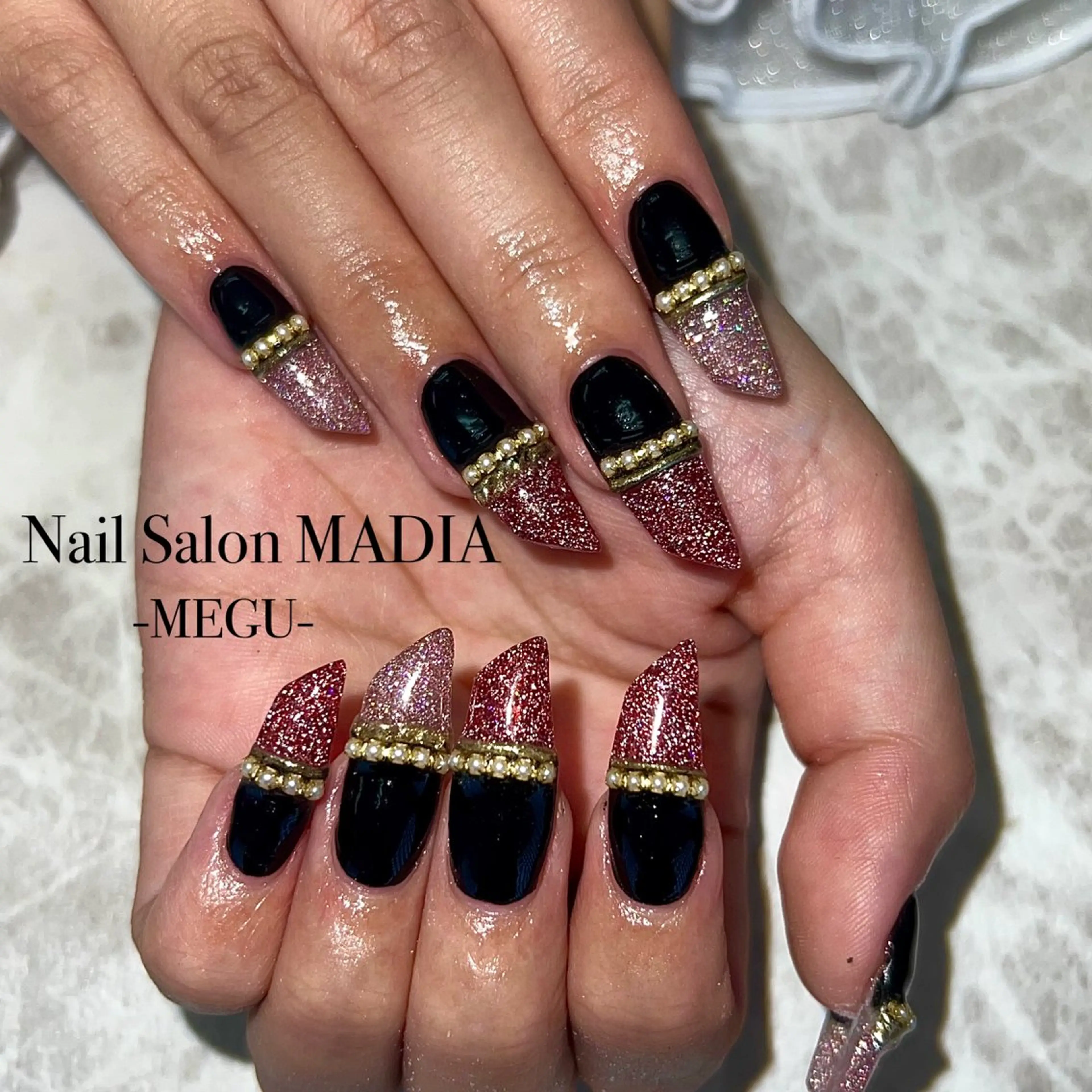 ネイル MADIA藤沢所属・MADIA MEGUのネイルデザイン