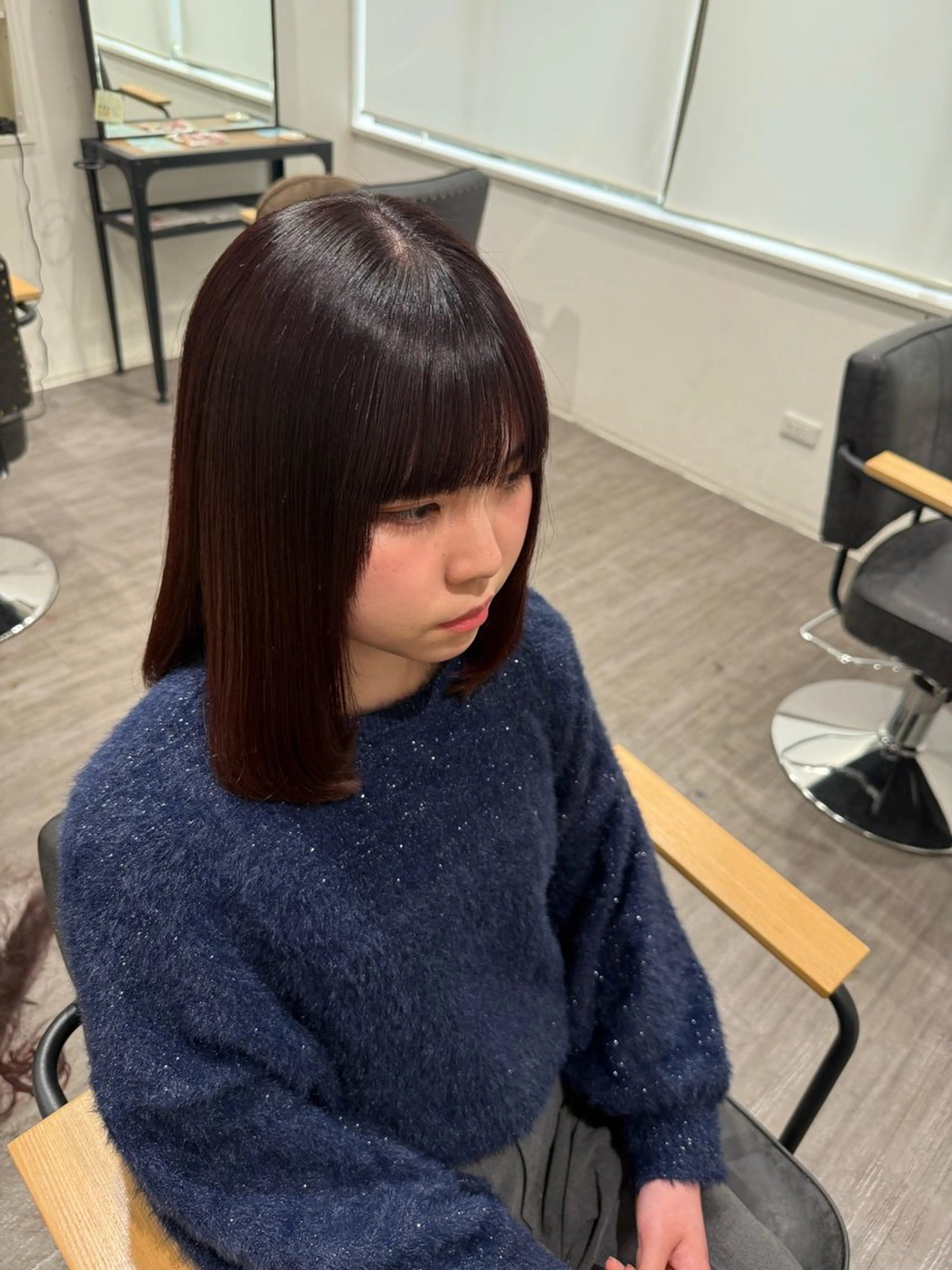ミディアム カラー ブラウンカラー ピンクカラー ピンクブラウン カット ヘアカラー トリートメント 上田 紗也のヘアスタイル