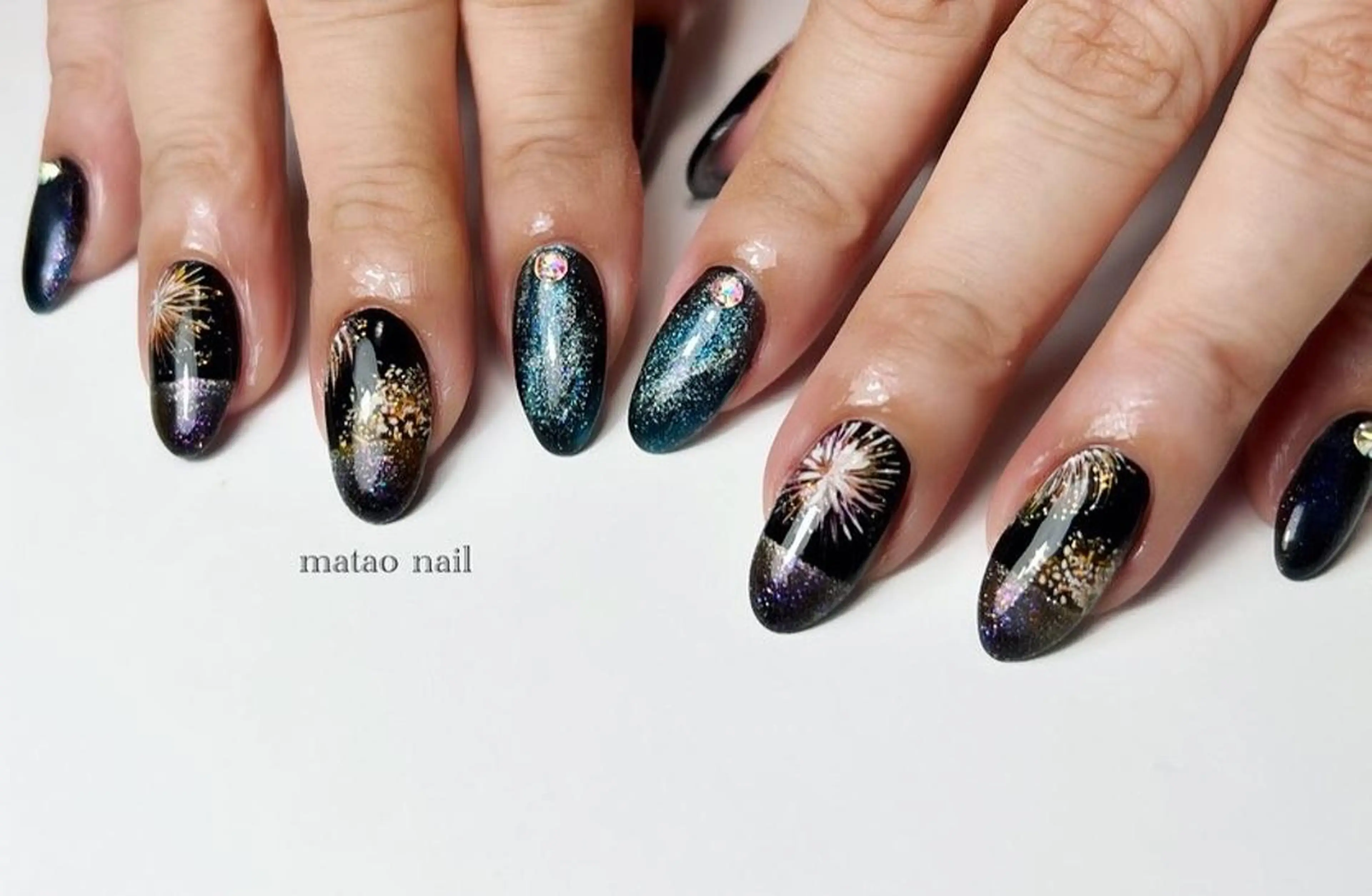 ネイル ハンドネイル フットネイル matao nailのネイルデザイン