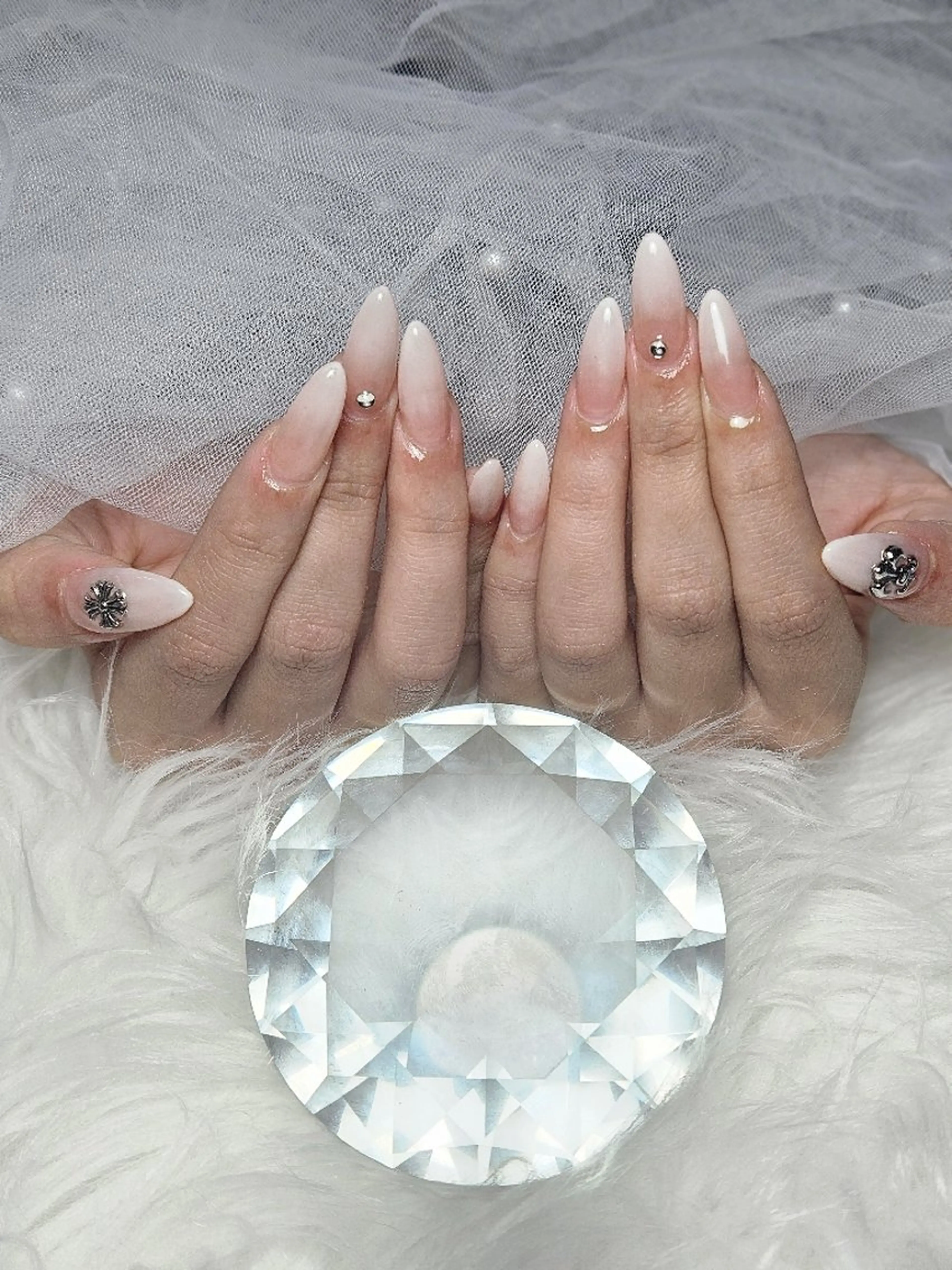 ネイル lisse所属・京免 もものネイルデザイン