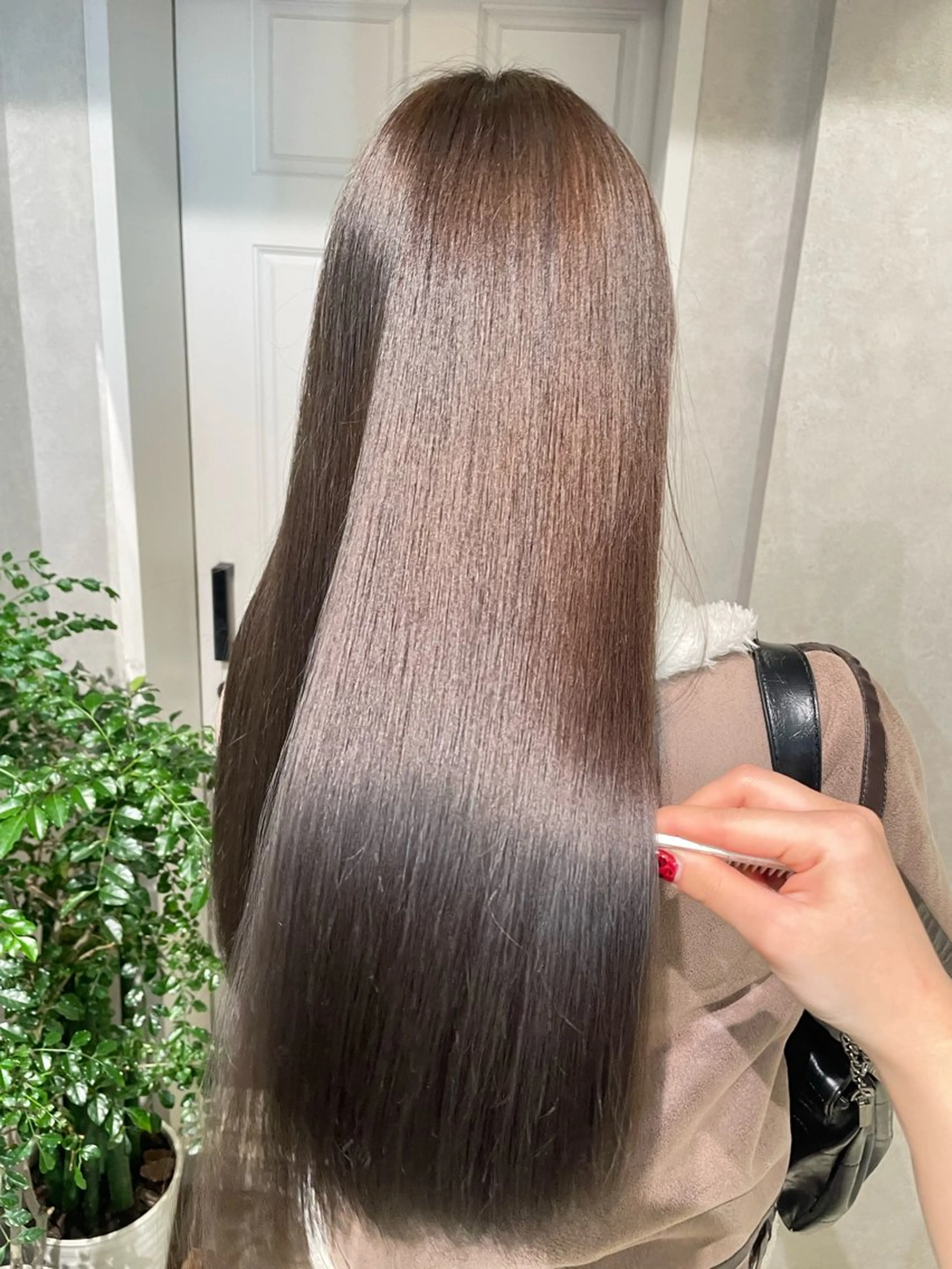 ロング 縮毛矯正 縮毛矯正 ナチュラル透明感🌱 小山美樹子のヘアスタイル