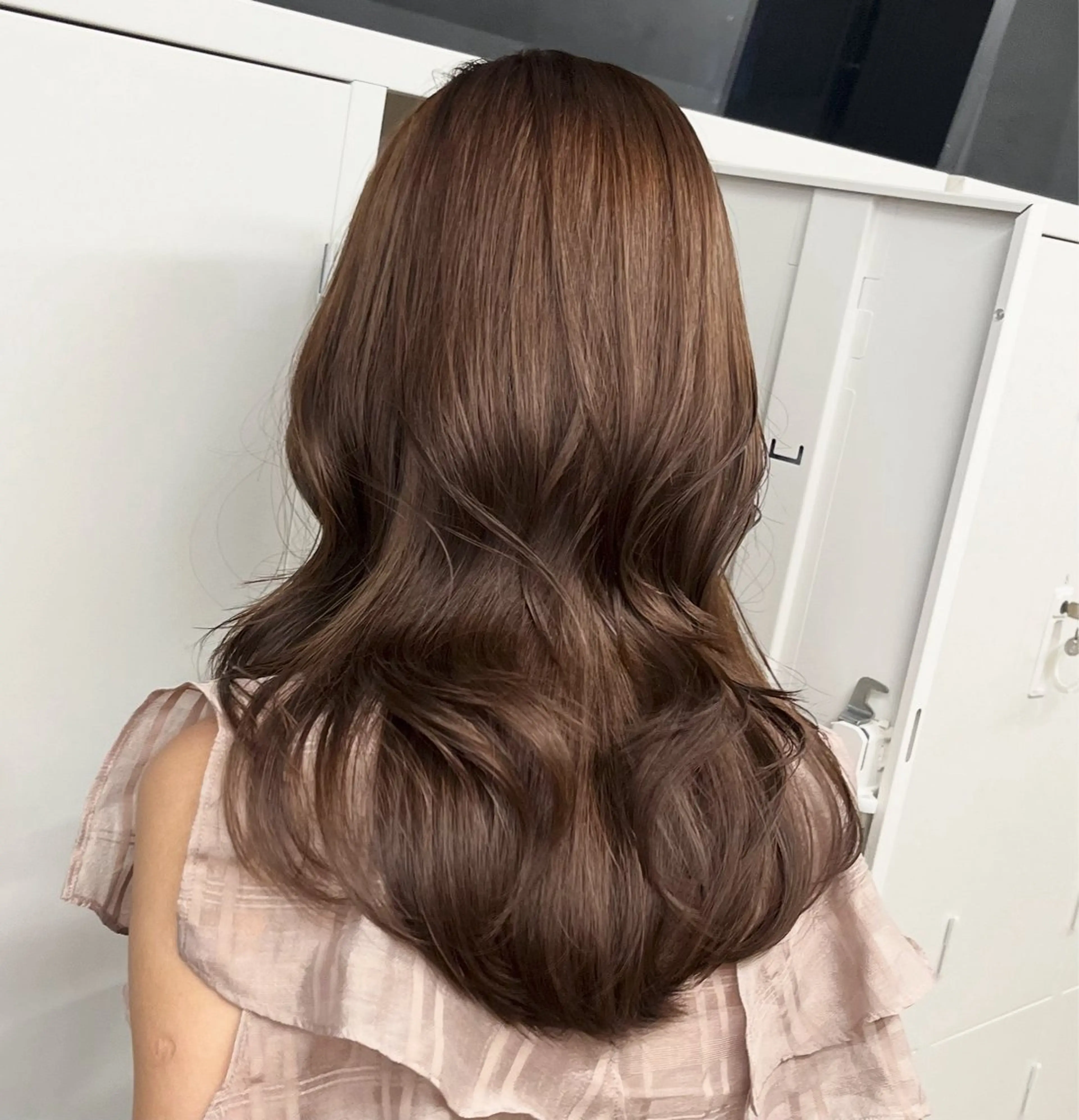 セミロング カラー カット ヘアカラー トリートメント マンツーマン／韓国 ヘア‎Amiのヘアスタイル