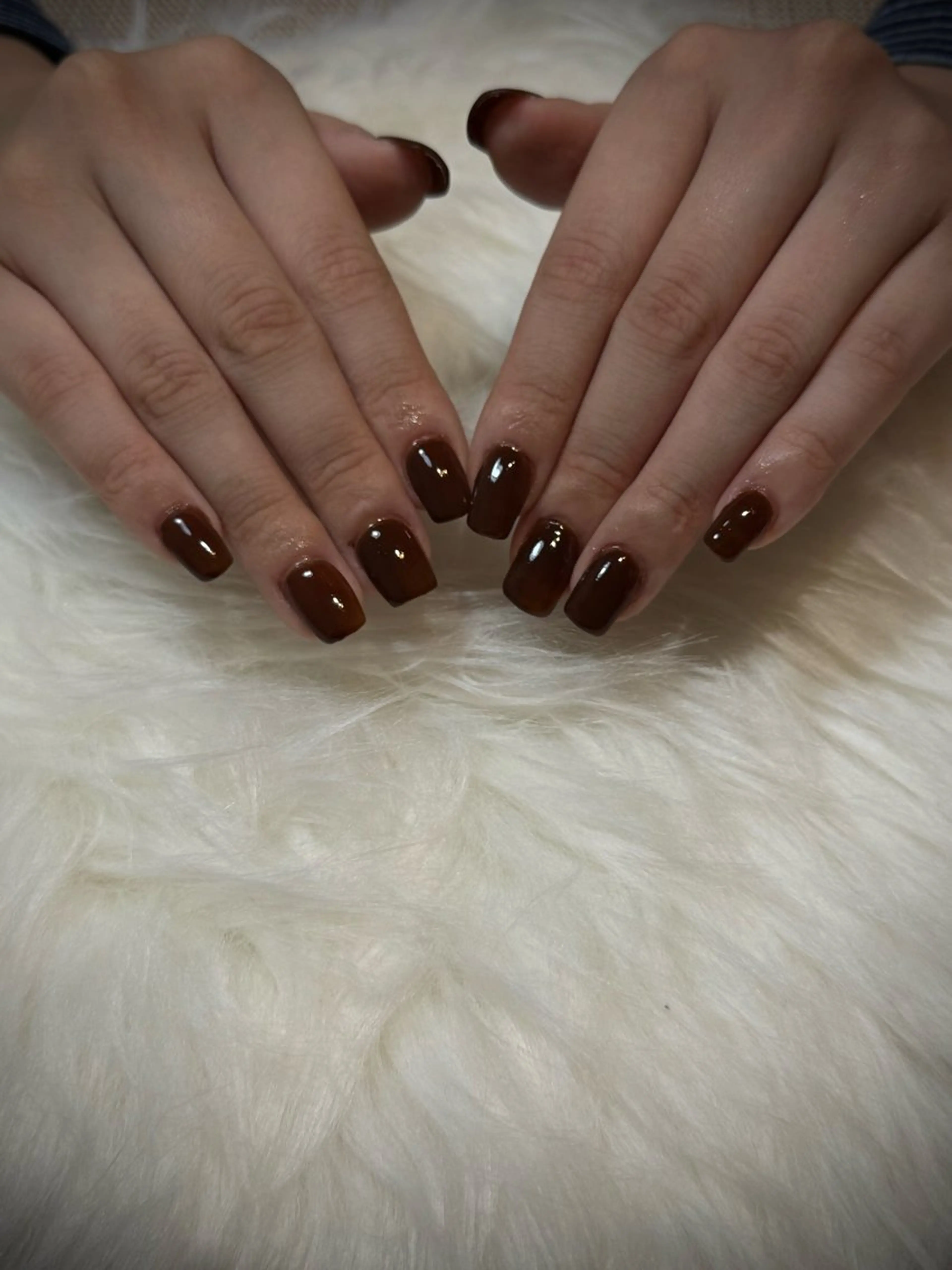 ネイル 韓国式肌管理・肌質改善＆スクールrinory所属・白鳥 結愛のネイルデザイン