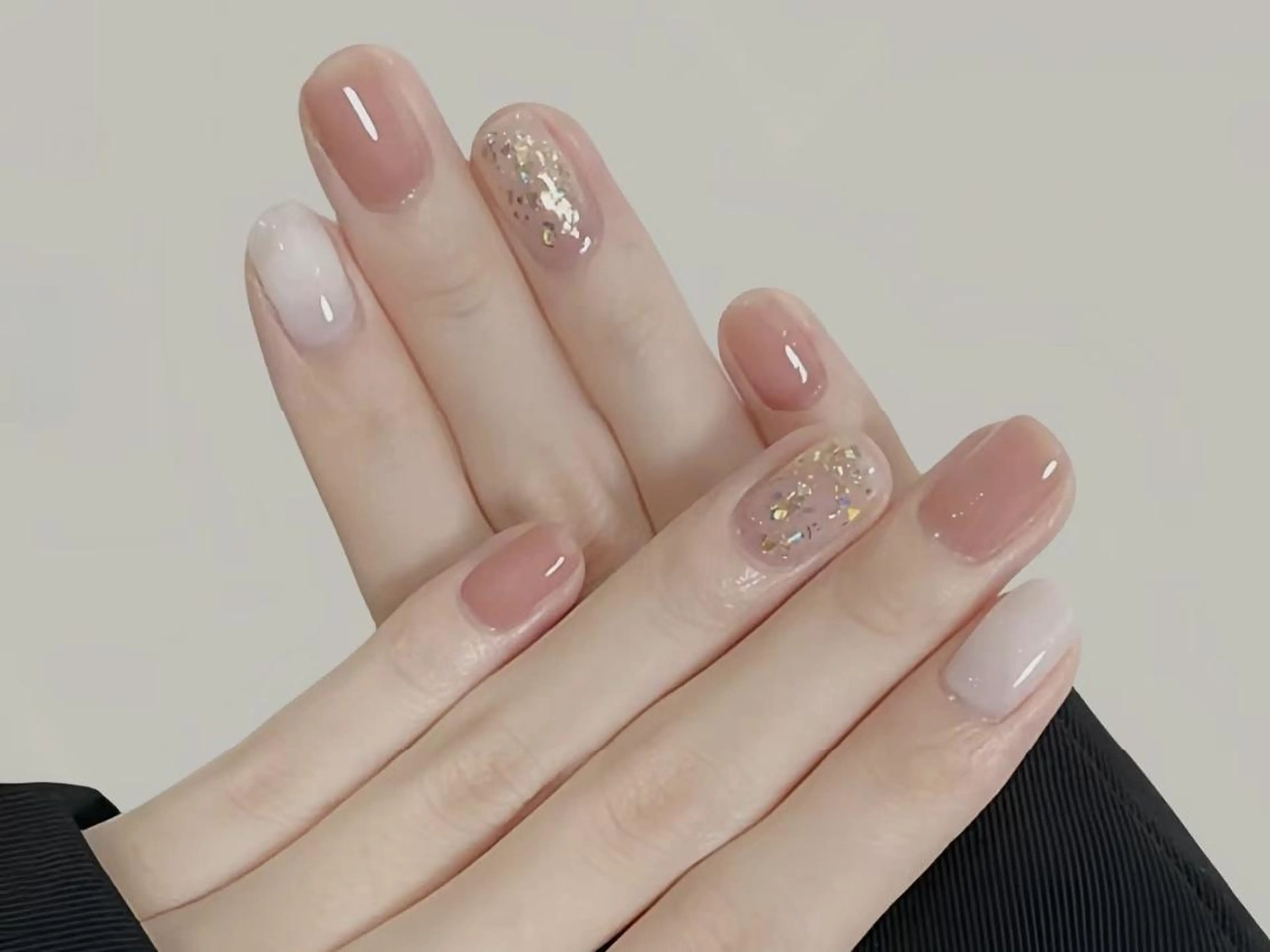 ネイル へぜリヒ ·もものネイルデザイン