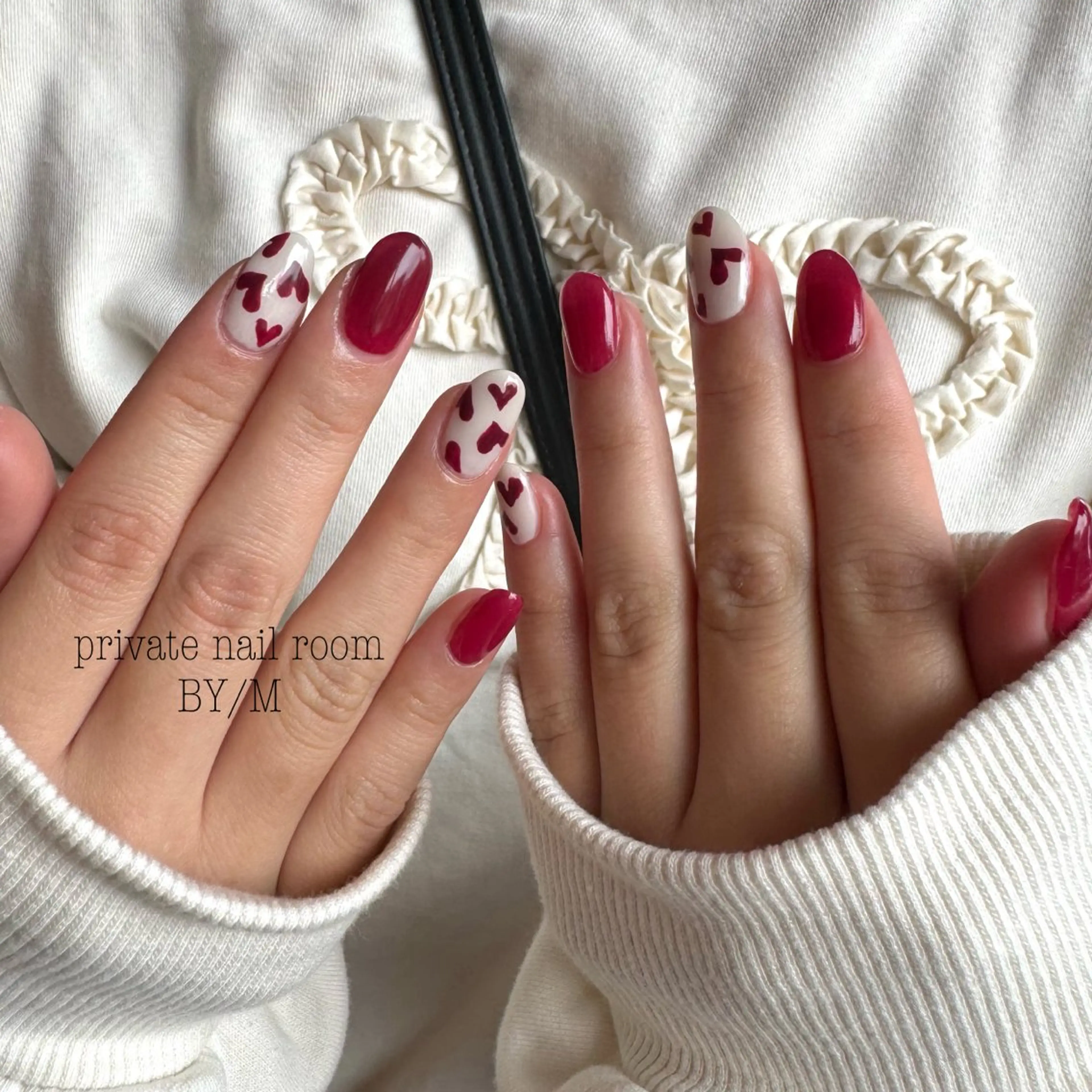 ネイル ボルドー ハート 持ち込み ホワイト ハンドネイル BY / Mのネイルデザイン