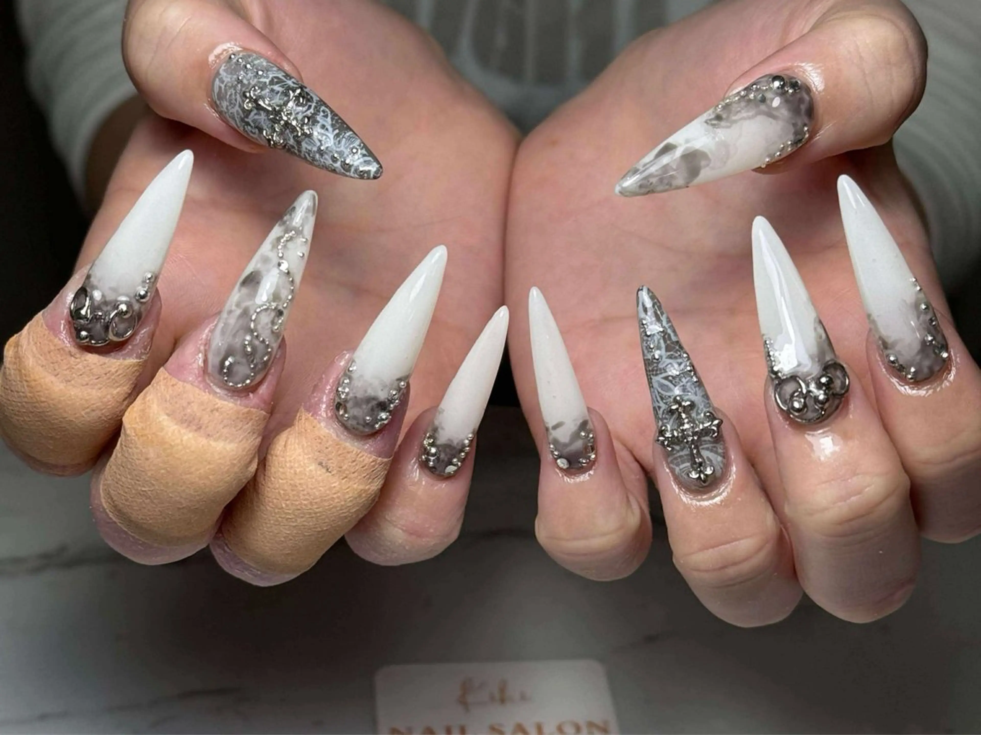 ネイル アートネイル フレンチネイル ジェルネイル グラデーション 韓国ネイル ハンドネイル ハンドケア Nail Salon Kihi さくらのネイルデザイン