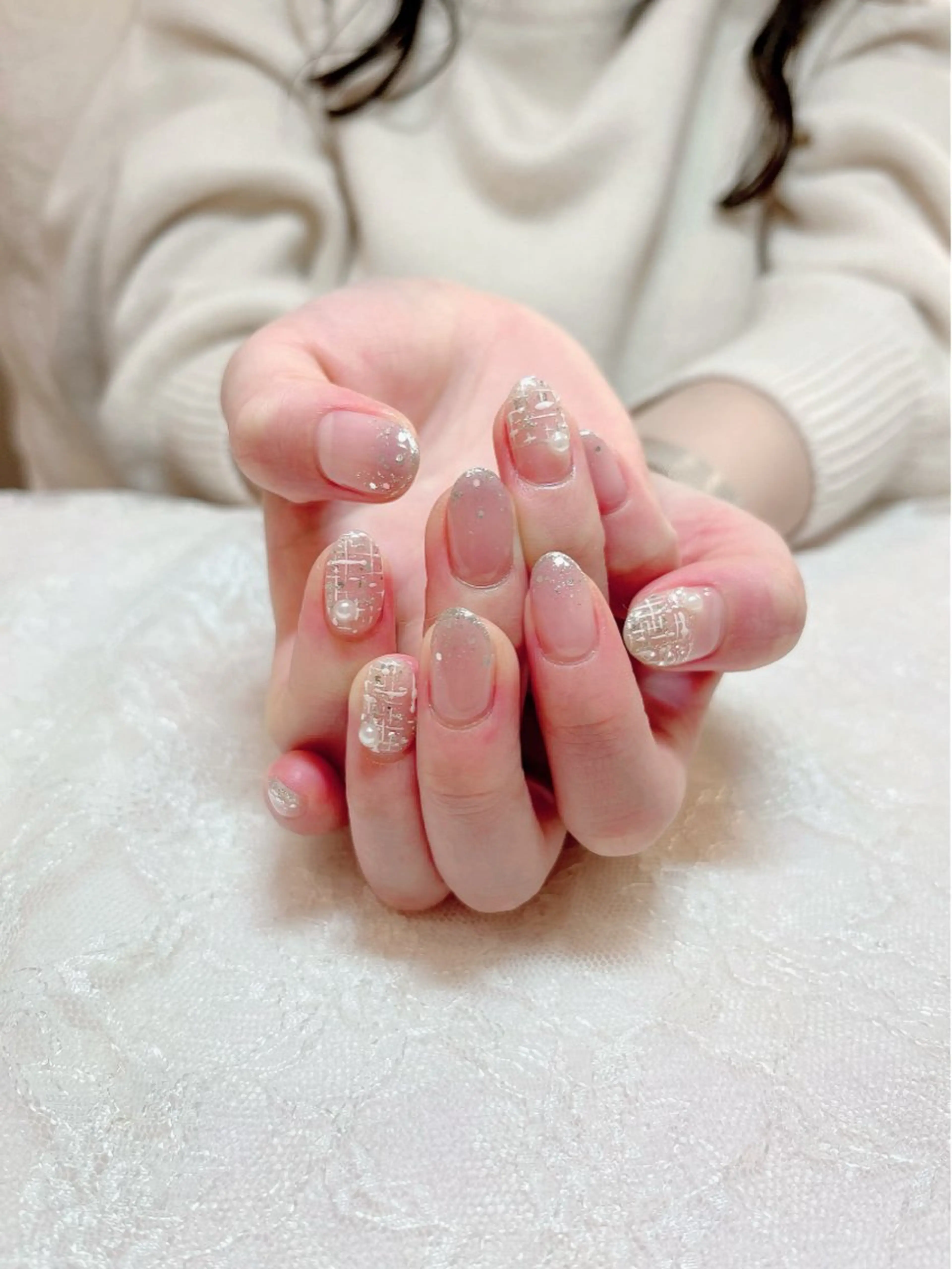 ネイル キラキラネイル ラメ(グリッター) ツイードネイル ハンドケア aoinail所属・aoi nailのネイルデザイン