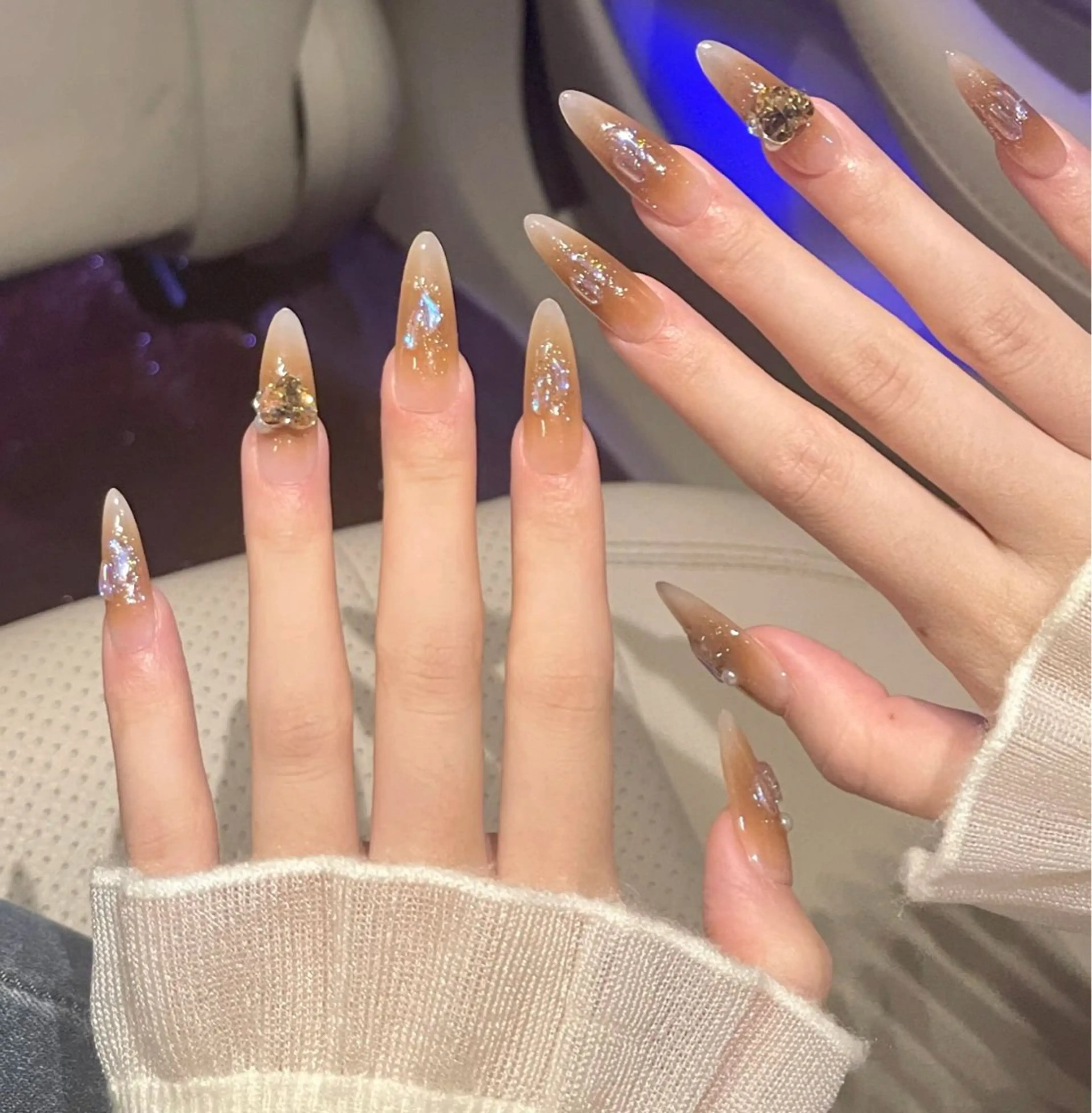 ネイル ハンドネイル iNEKO所属・Lee Leeのネイルデザイン