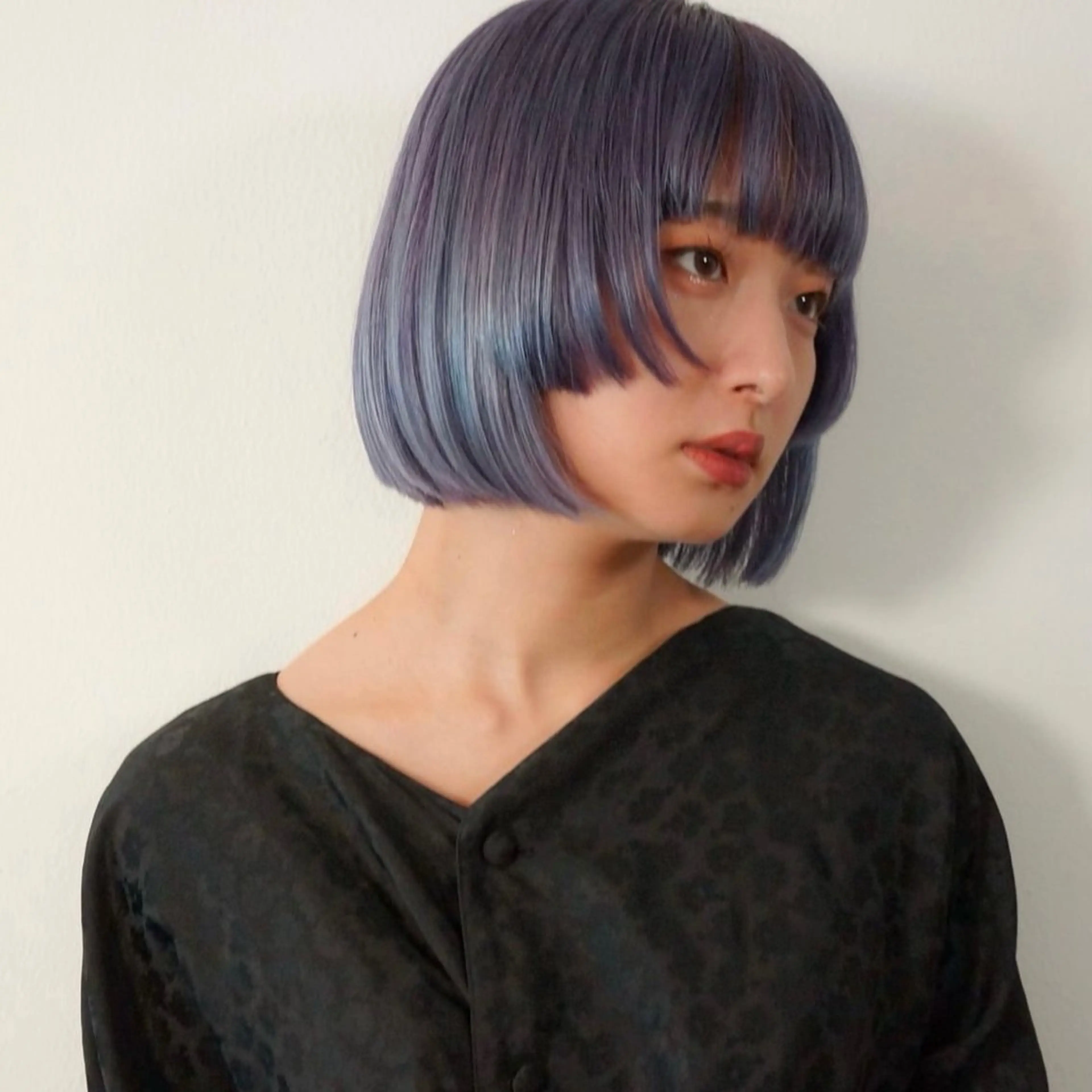 ショート カラー 切りっぱなしボブ ボブ カット ヘアカラー ブロンド／ブリーチ 【SITY.】のヘアスタイル