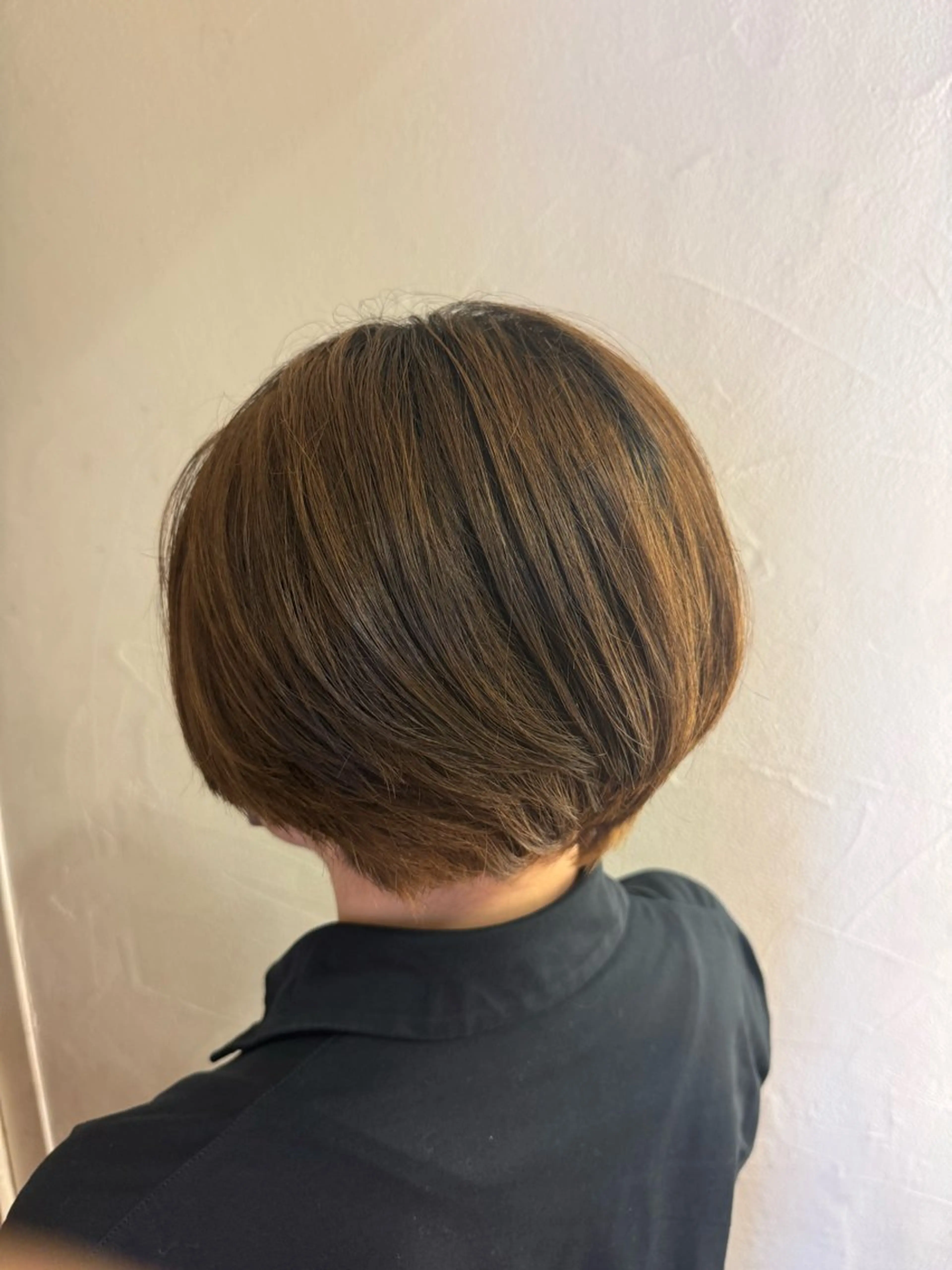 ショート カット 遠藤 歩夢のヘアスタイル