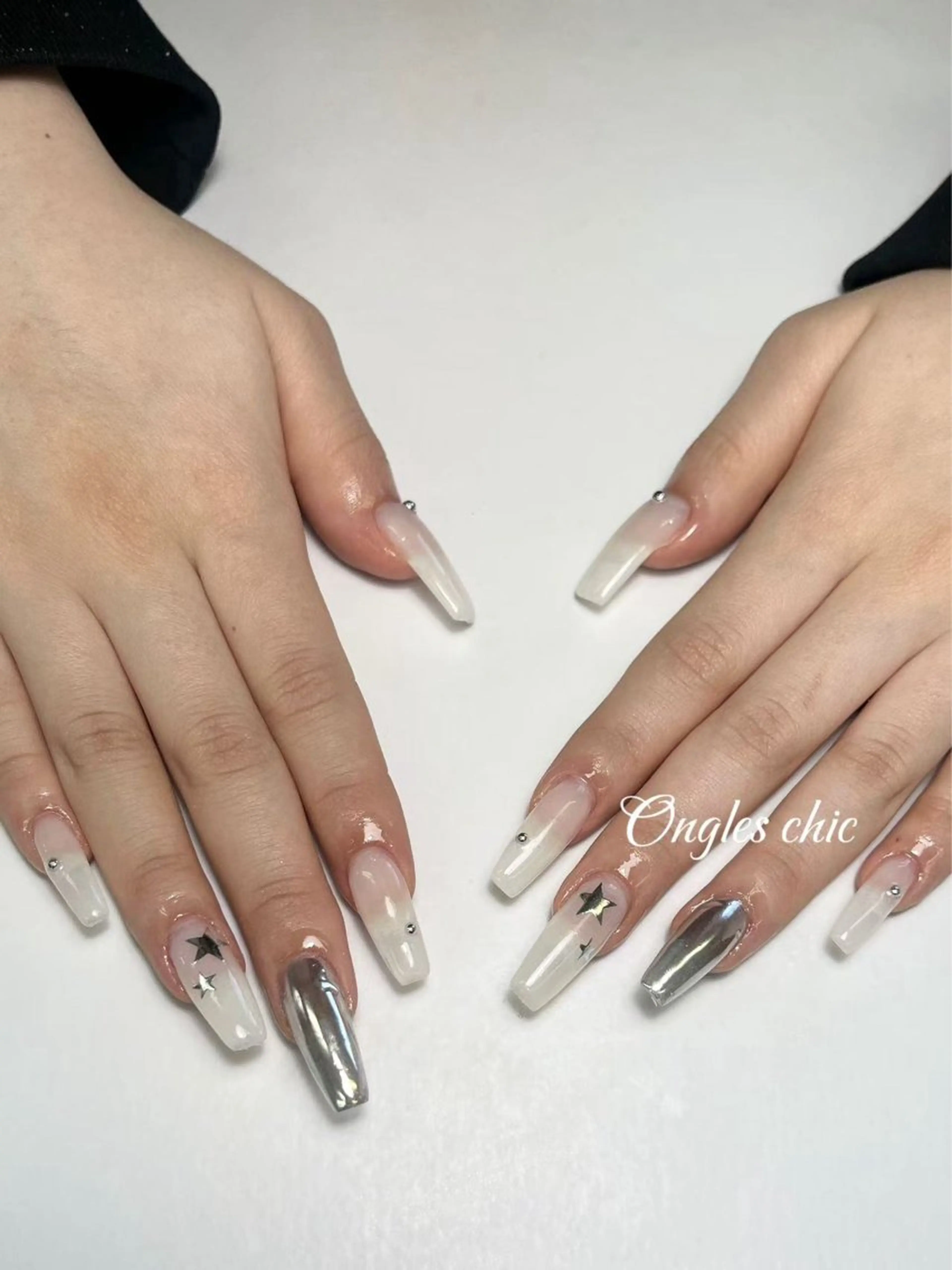 ネイル ongles chic24時間営業のネイルデザイン