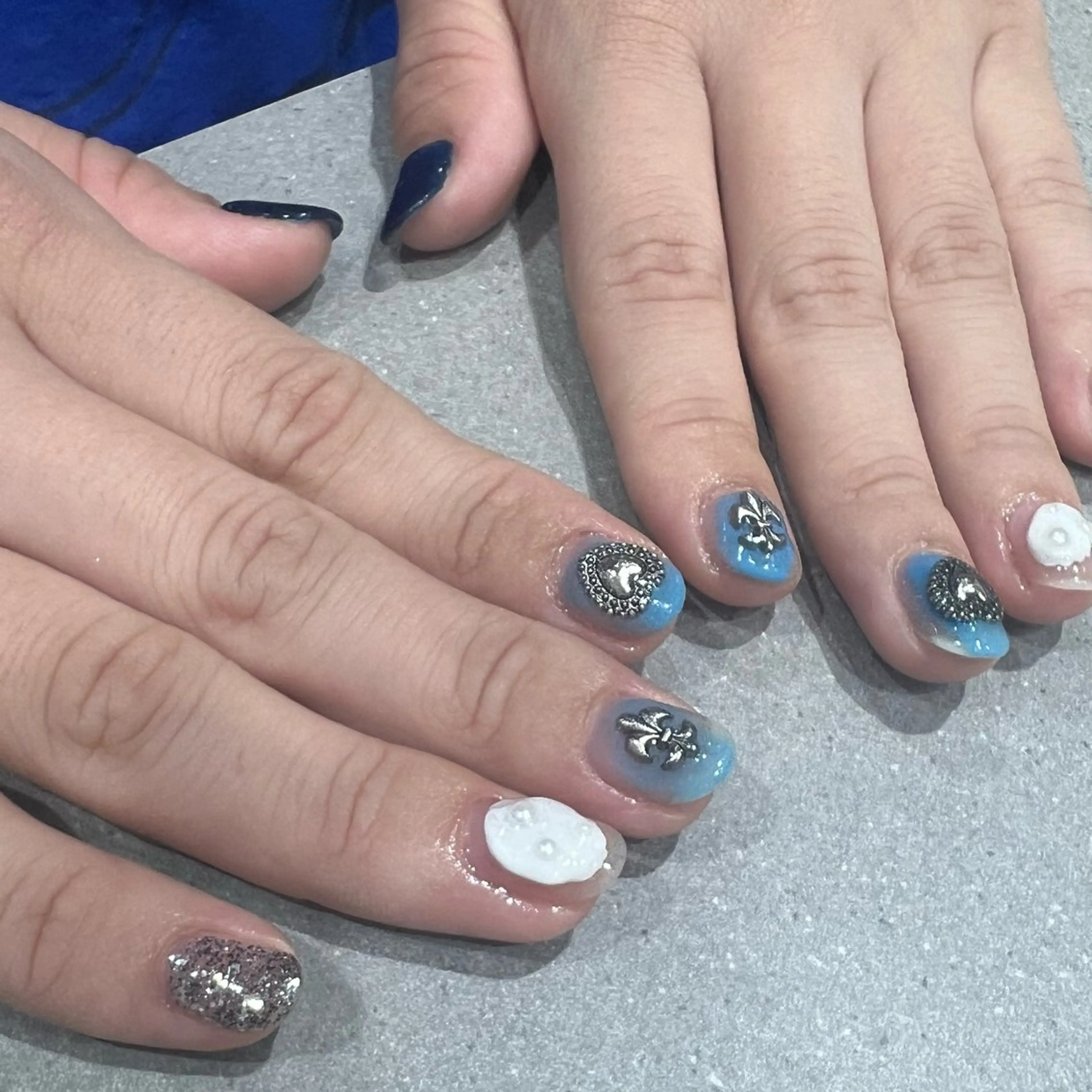 ネイル ハンドネイル HAIR & FACE EDGE（エッジ）所属・kiki ._.nailのネイルデザイン