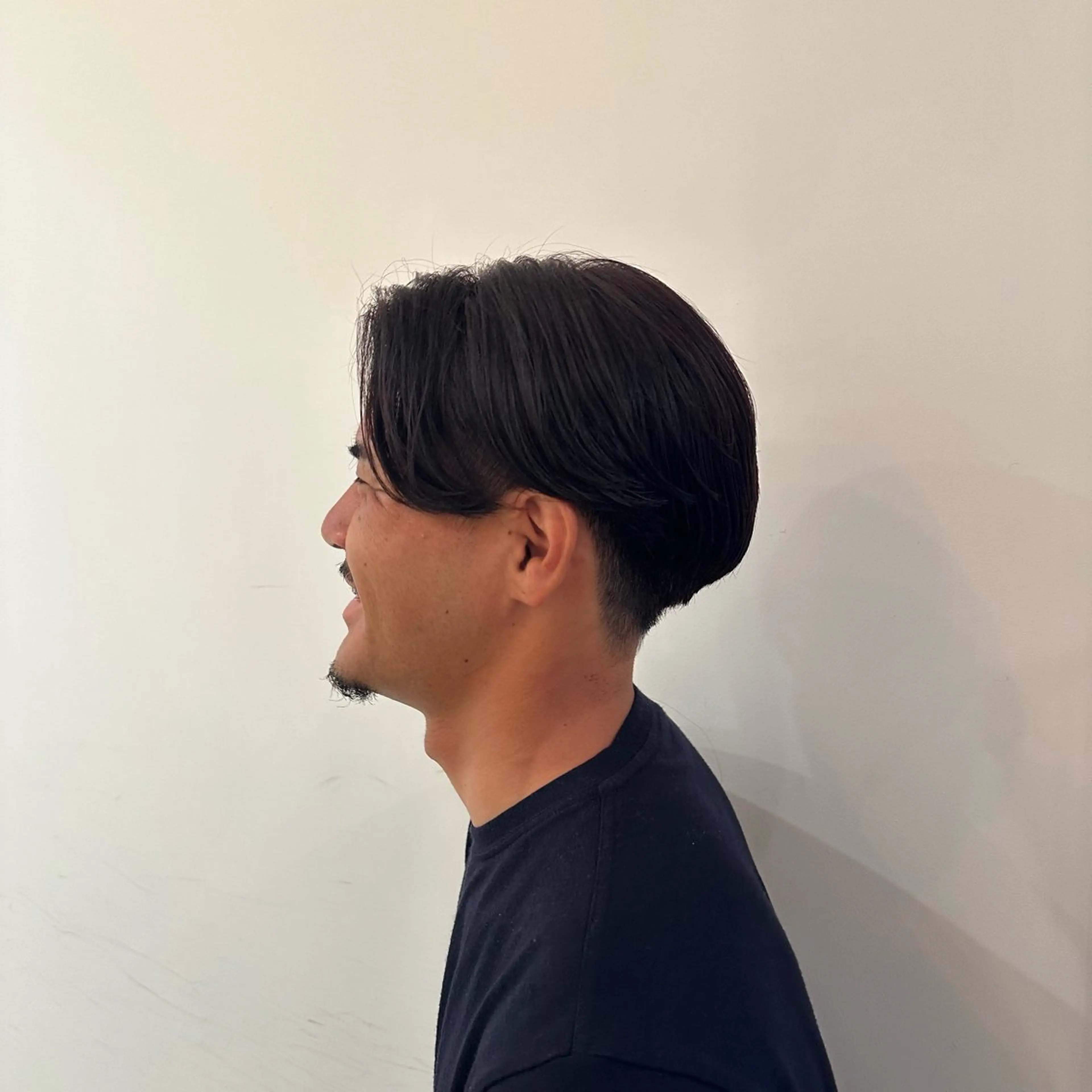 カラー ヘアアレンジ メンズ レッドカラー 飯島 美海のヘアスタイル
