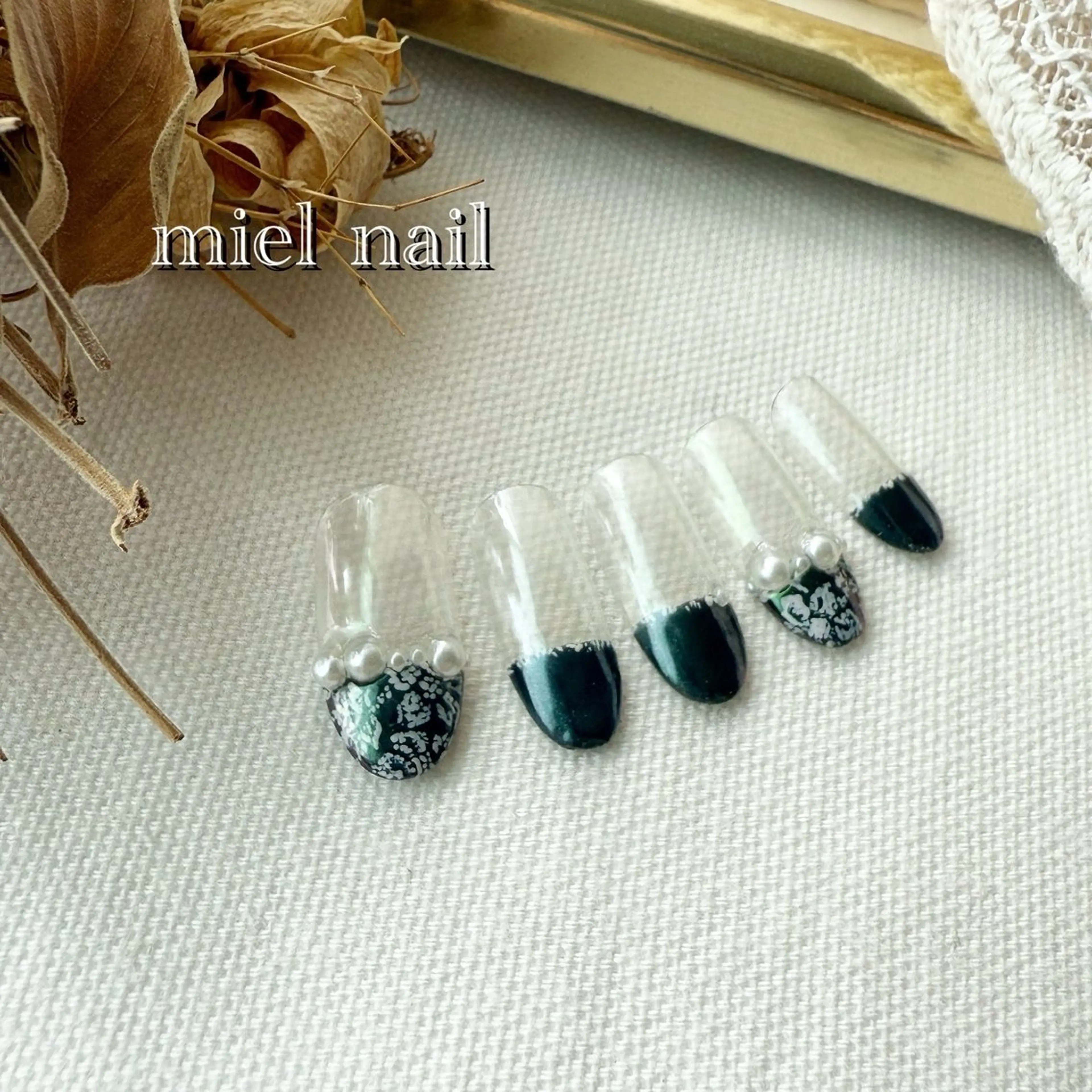 ネイル レース 冬ネイル ハンドネイル miel nailのネイルデザイン
