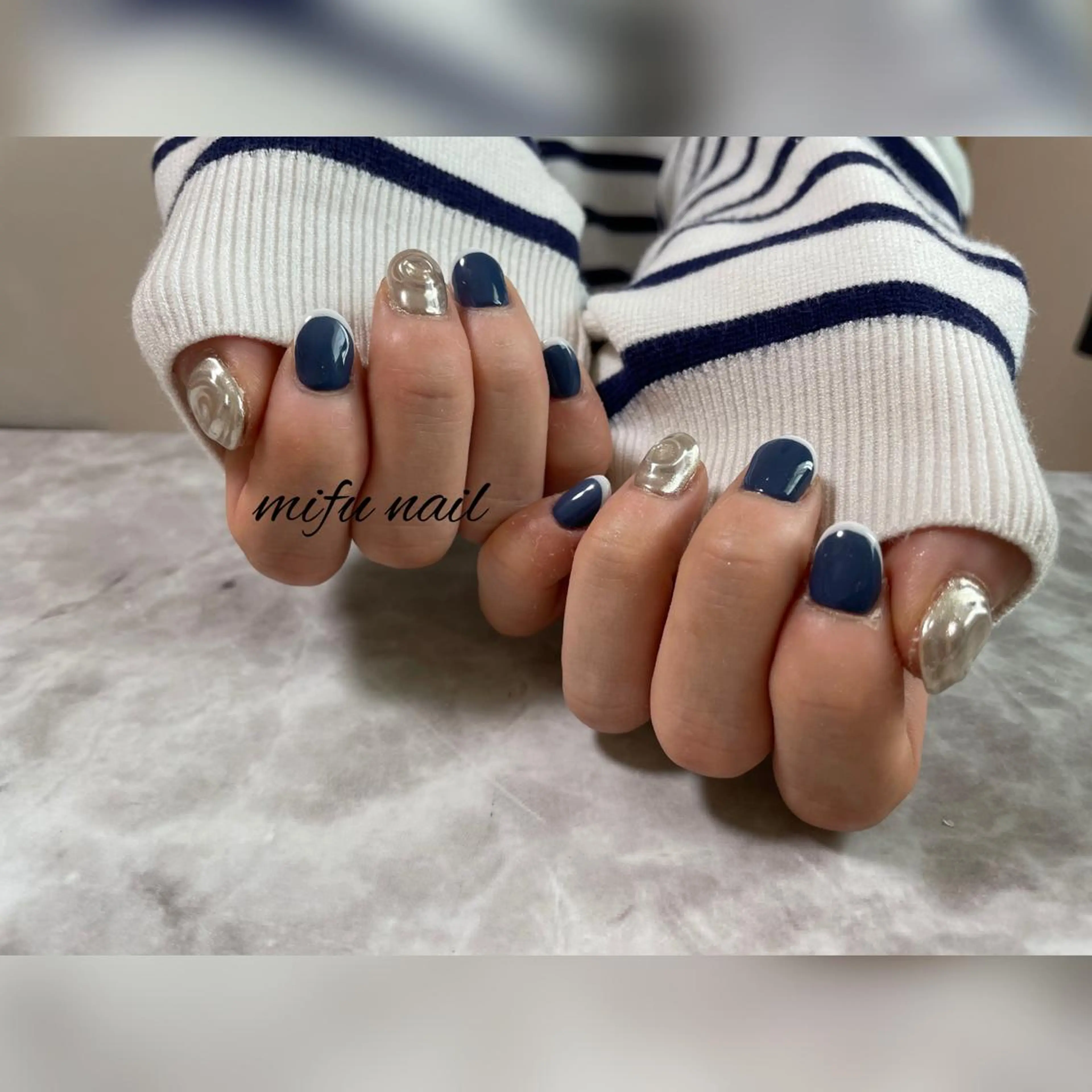 ミディアム ネイル ハンドネイル ハンドケア 大田 美笛香のネイルデザイン