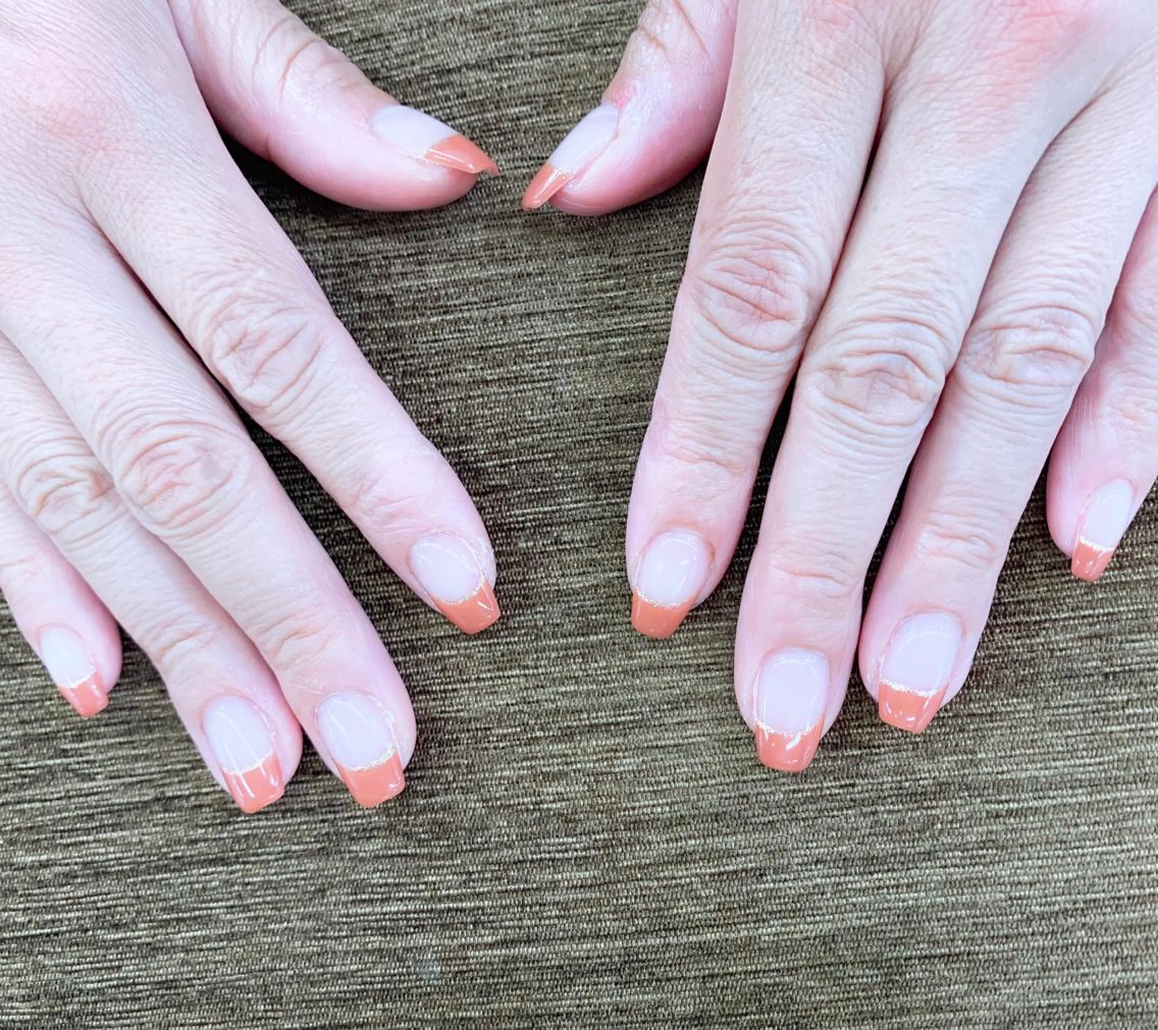 ネイル フレンチネイル ラメ(グリッター) 斜めフレンチ ⭐︎休業中の練習⭐︎ JNA認定講師髙橋のネイルデザイン