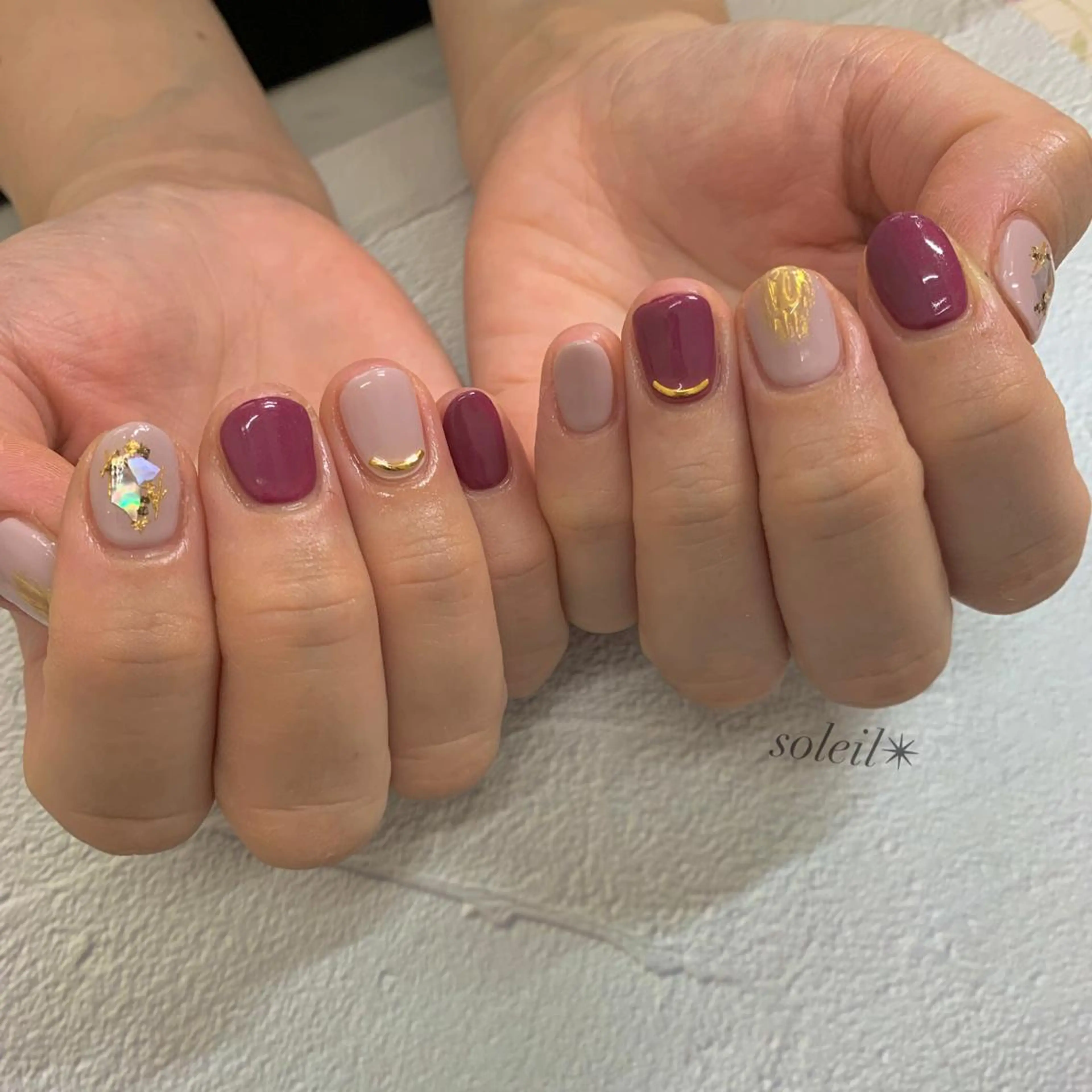 ネイル ジェルネイル ミラーネイル ニュアンスネイル 春ネイル 冬ネイル 粟津 美紀のネイルデザイン