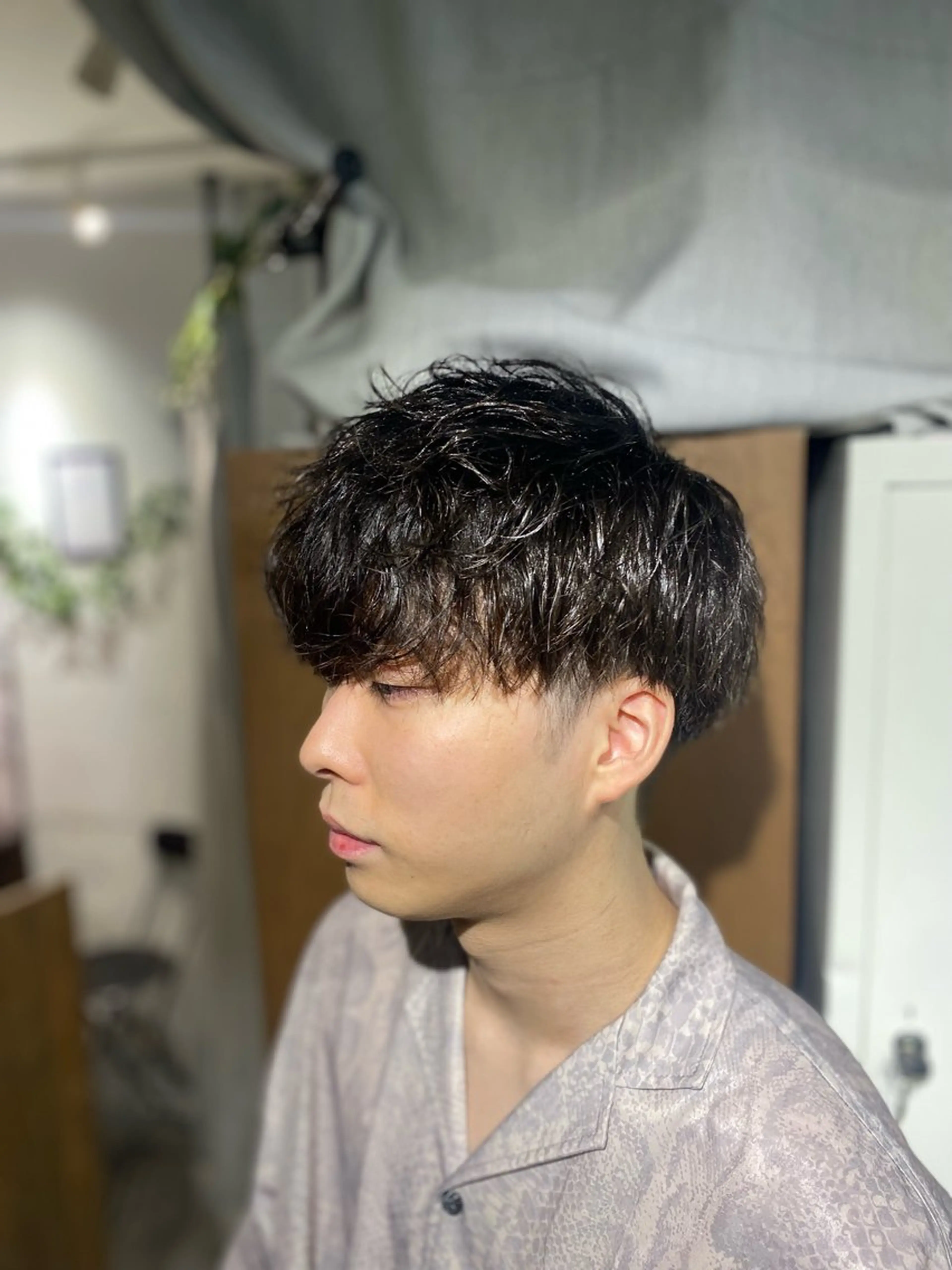 メンズ メンズブリーチ センターパート メンズハイライト メンズハイトーン マッシュウルフ カット 森田/縮毛矯正💕 /メンズ⚔️/北千住のヘアスタイル