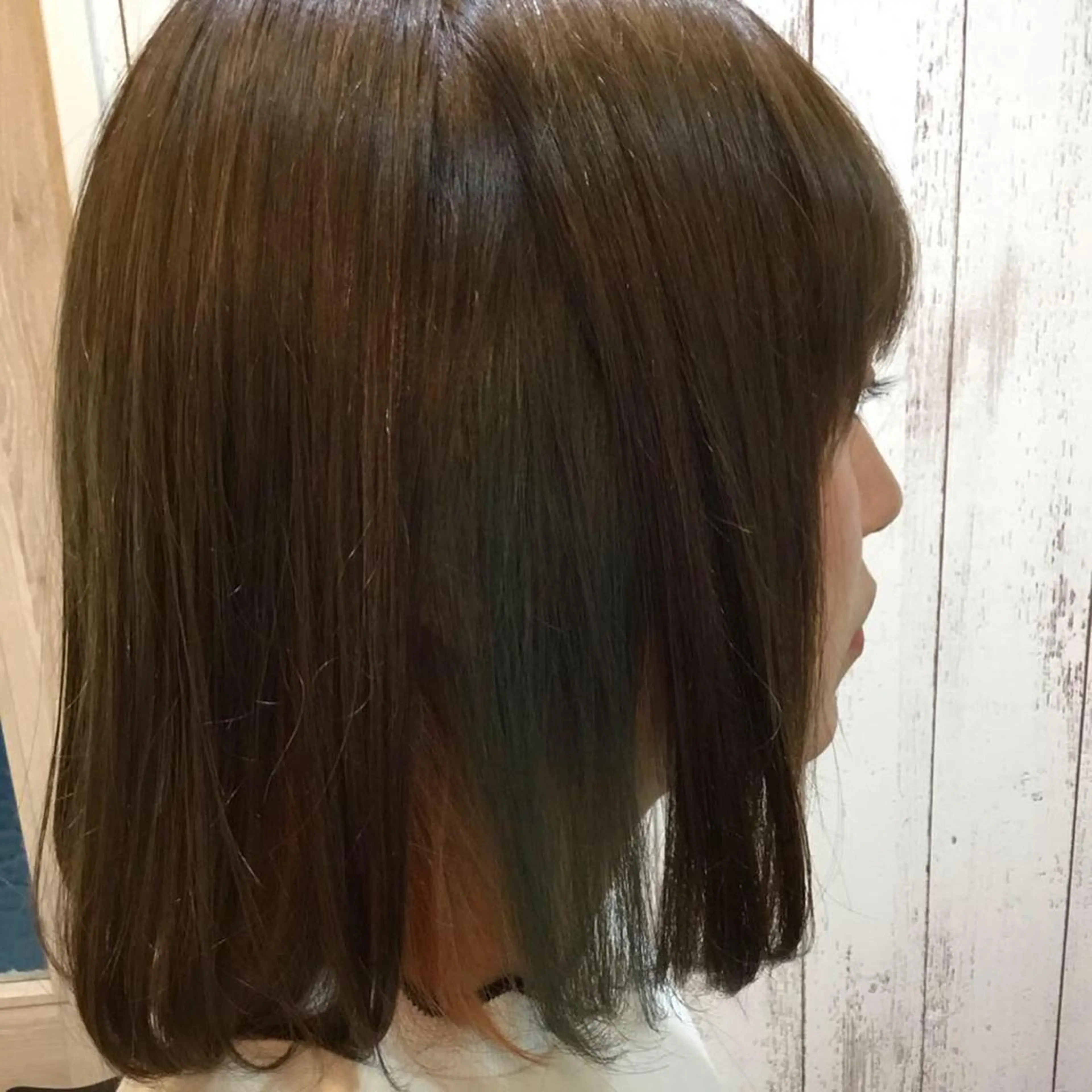 ミディアム カラー embrace エンブレイスのヘアスタイル