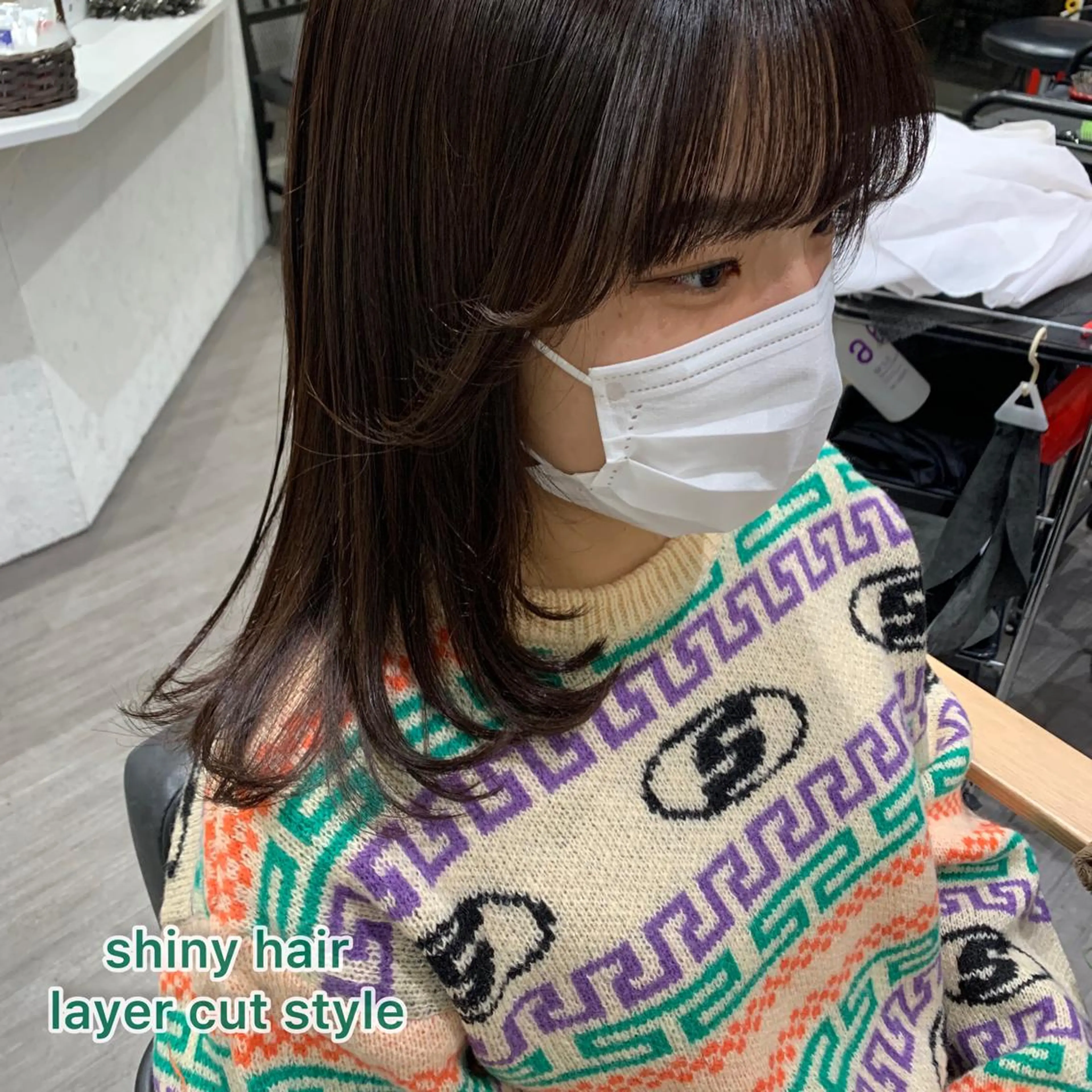 ミディアム 上田 紗也のヘアスタイル