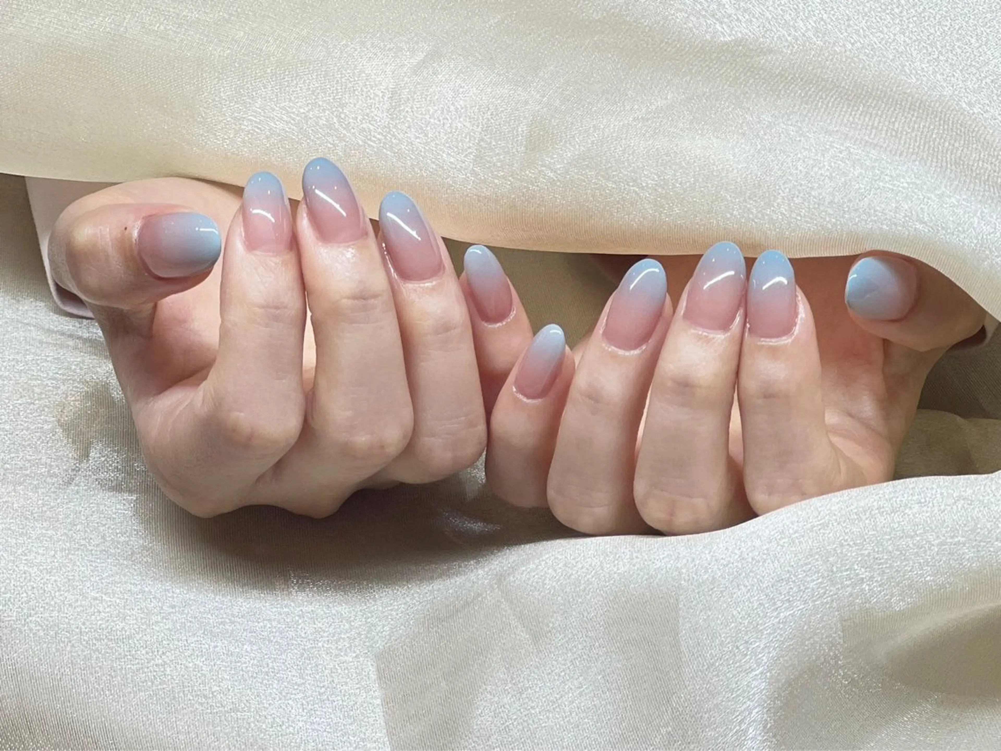 ネイル ハンドネイル CHERIR Emiのネイルデザイン