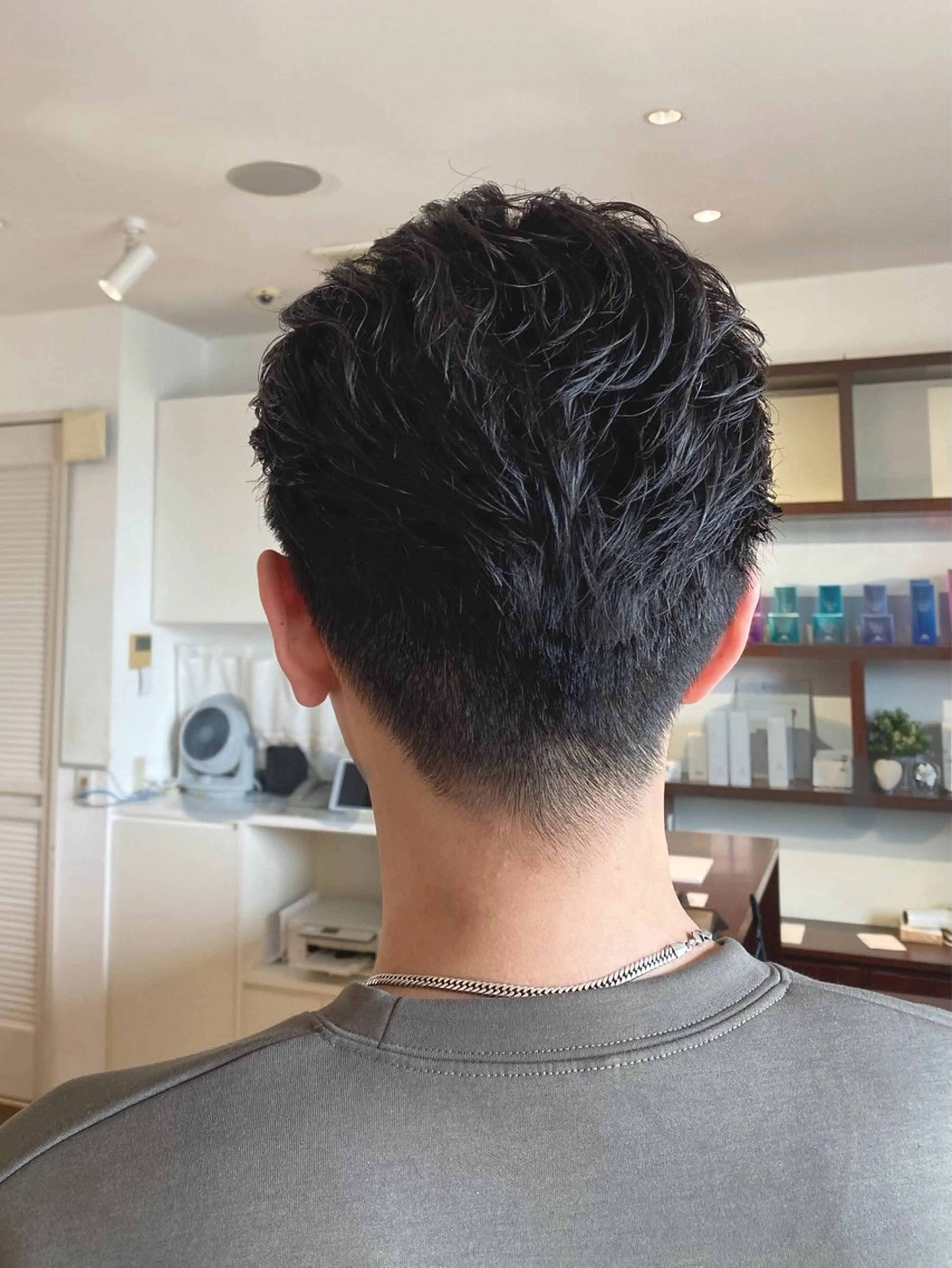 ショート メンズ メンズパーマ くせ毛 cornucopia所属・富樫 摩耶のヘアスタイル