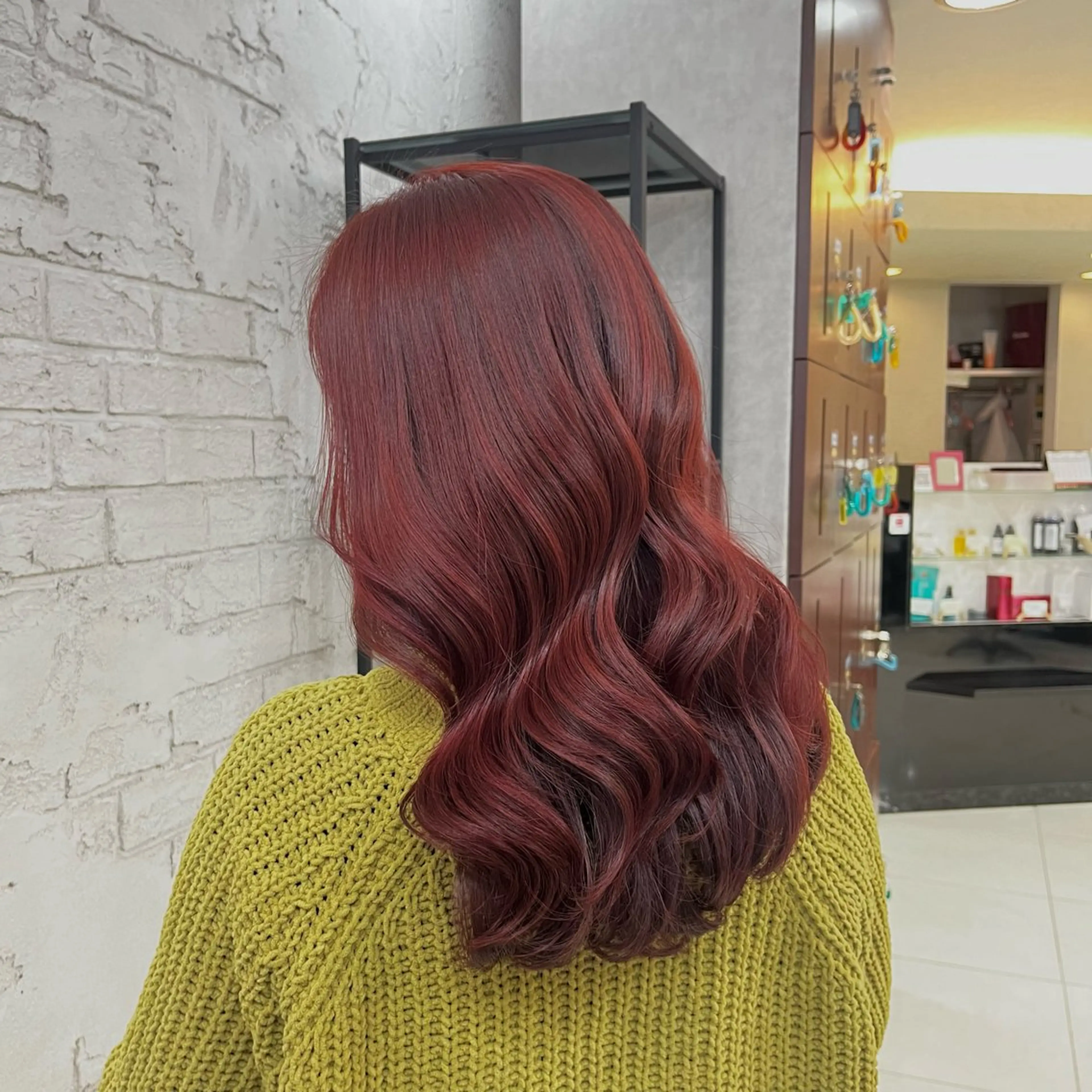 セミロング カット ヘアカラー 艶髪ブリーチカラー 💗manaka💗のヘアスタイル