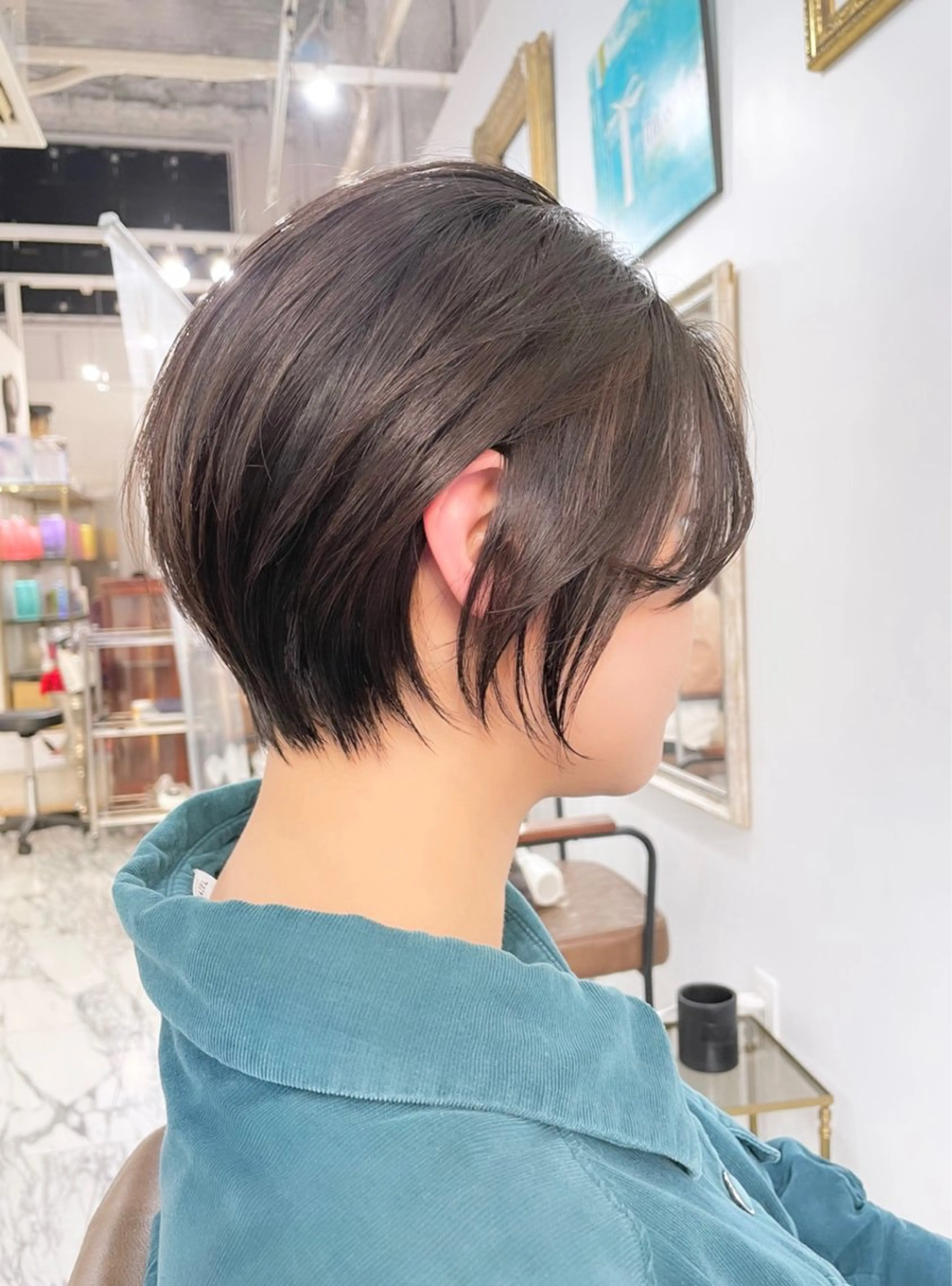 ショート カラー ショートヘア カット ヘアカラー 🩵縮毛矯正  髪質 改善 ツヤ髪🩵のヘアスタイル