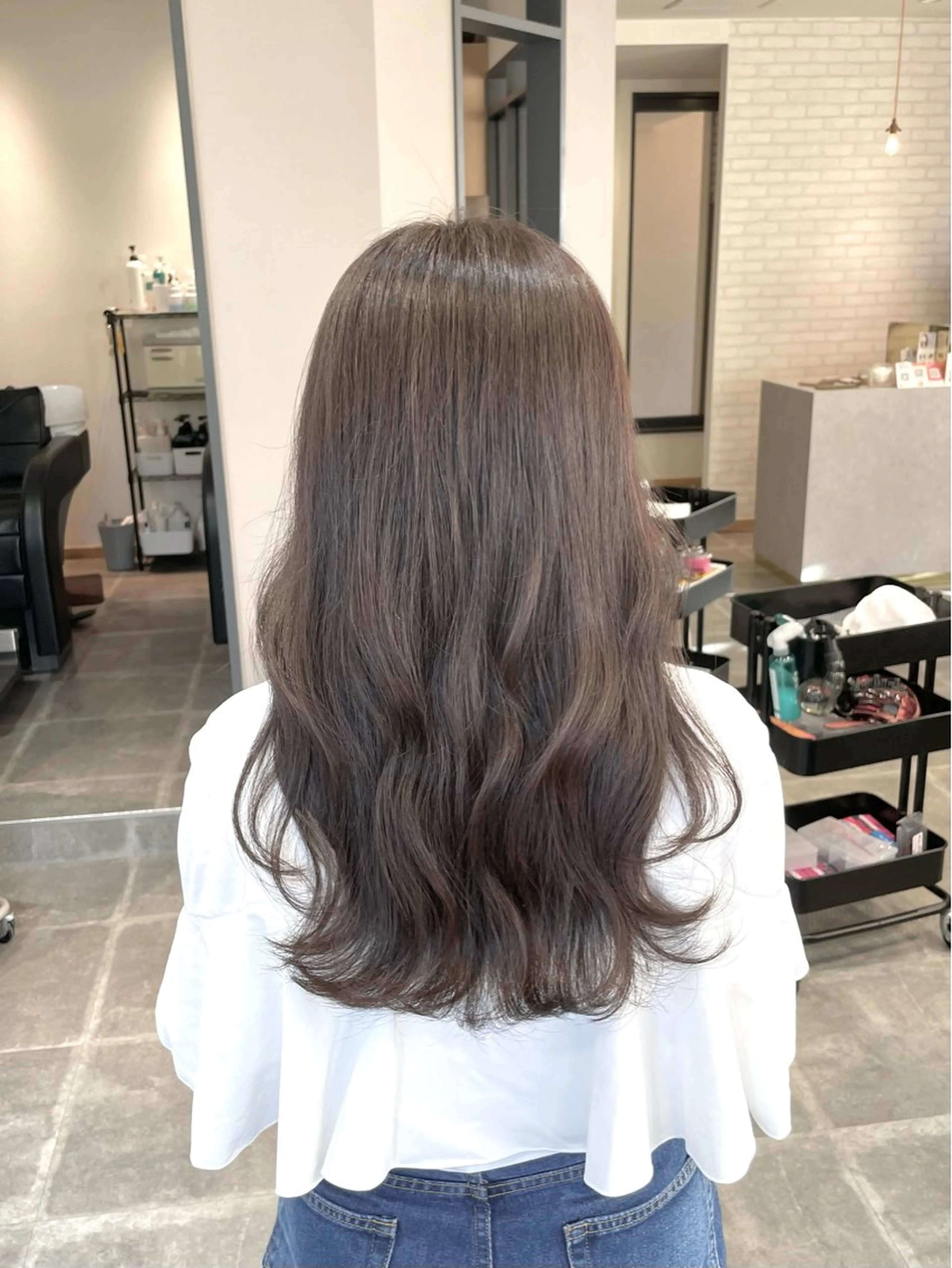 ロング カラー カット ヘアカラー トリートメント 西村 れいのヘアスタイル