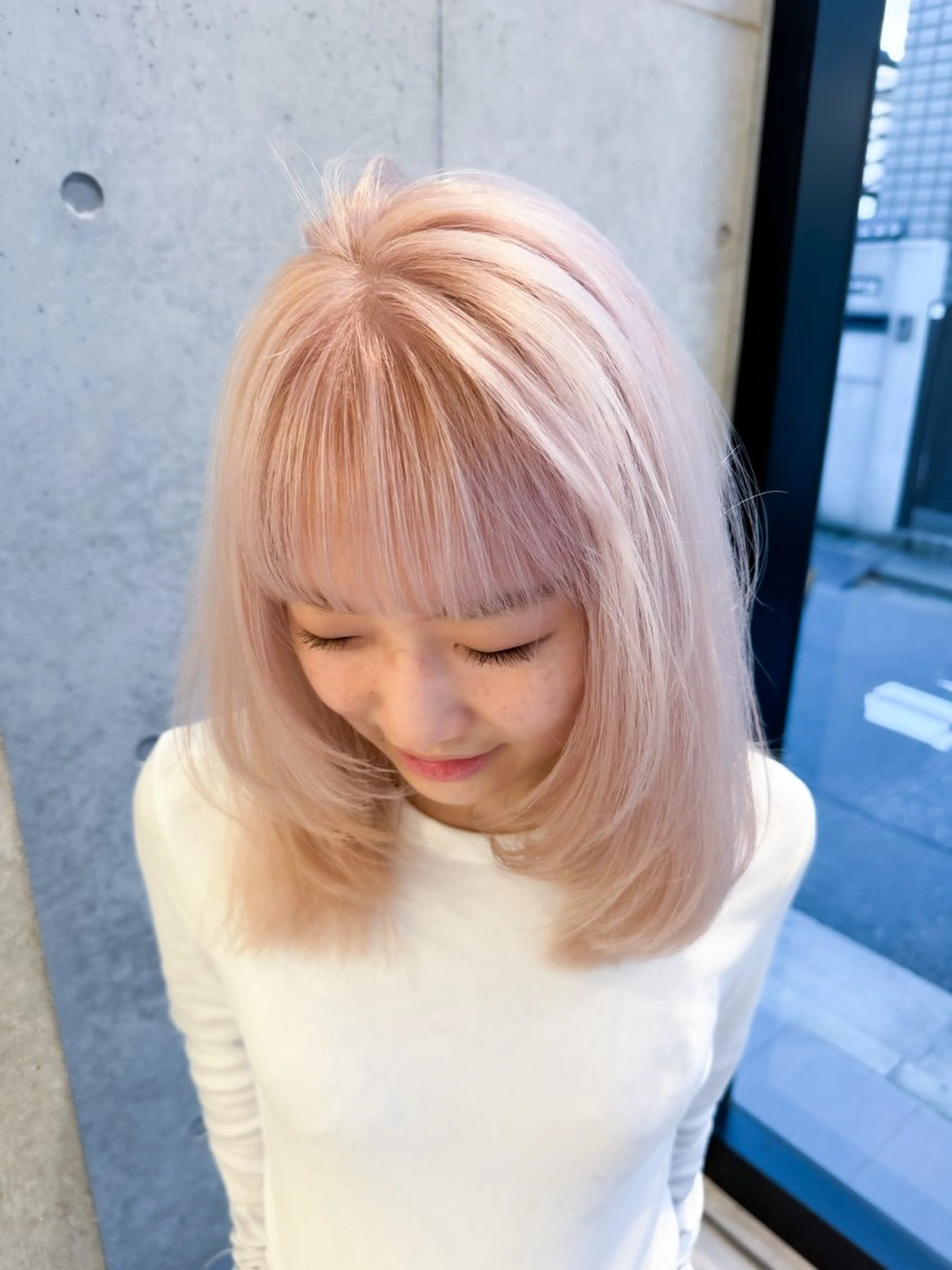 ミディアム カラー ヘアアレンジ ミニボブ/ブリーチ 🌈MISATOのヘアスタイル